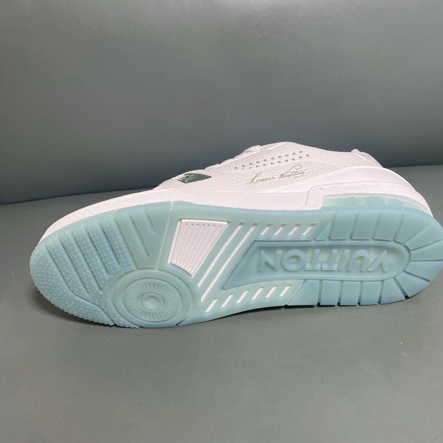 Louis Vuitton LV Trainer Sneaker     1AHTHB - DesignerGu