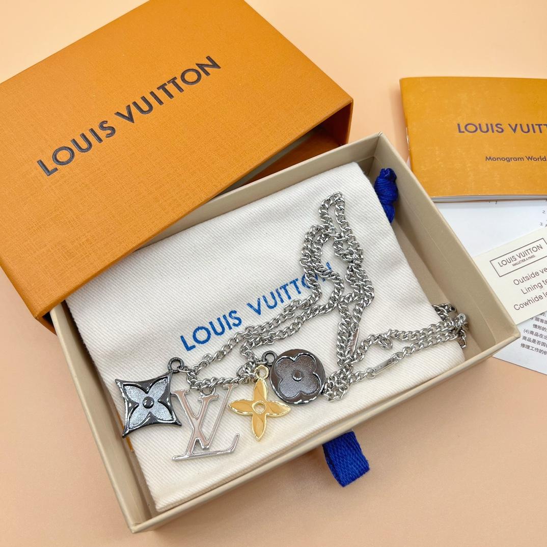Louis Vuitton Collier pendentif LV Instinct   M00521 - DesignerGu