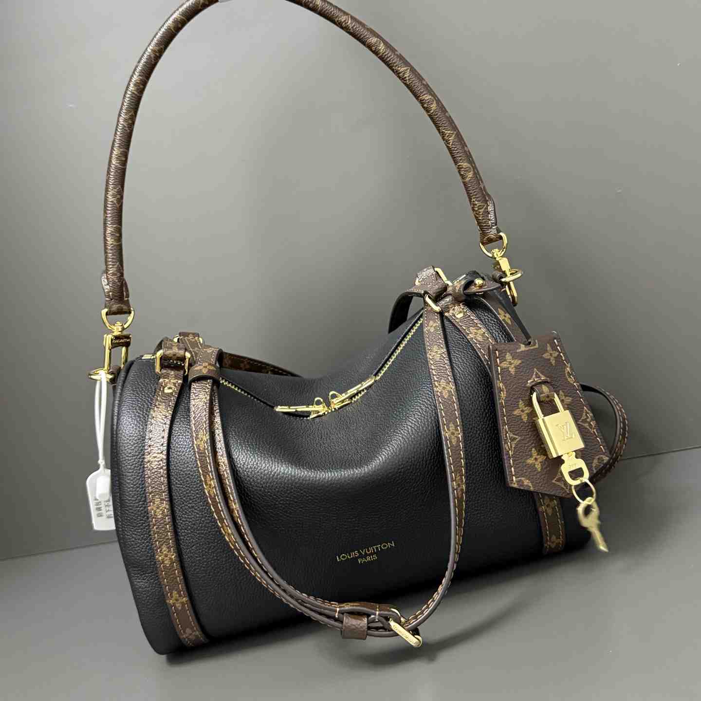 Louis Vuitton Express PM   M26039 - DesignerGu