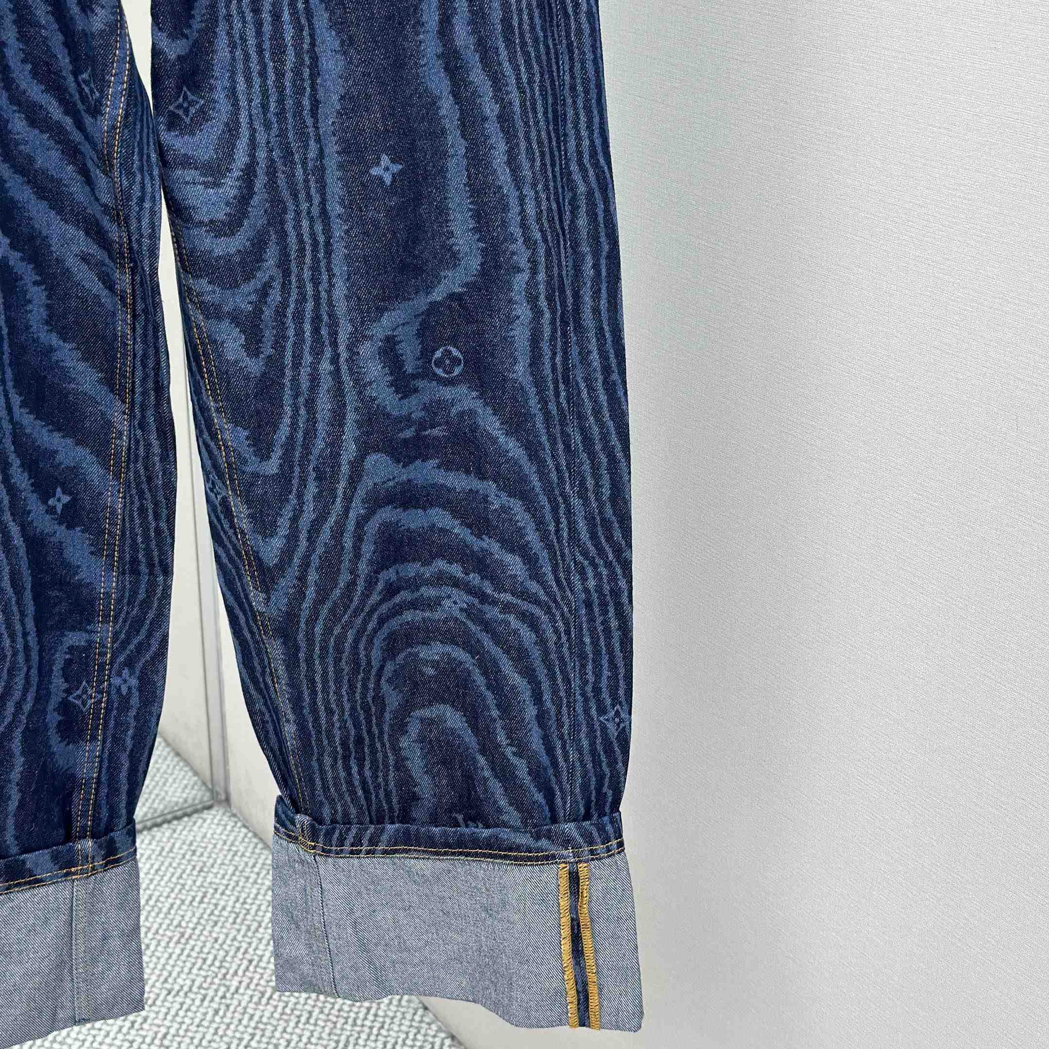 Louis Vuitton Cuffed Denim Skate Pants   1AHVBG - DesignerGu