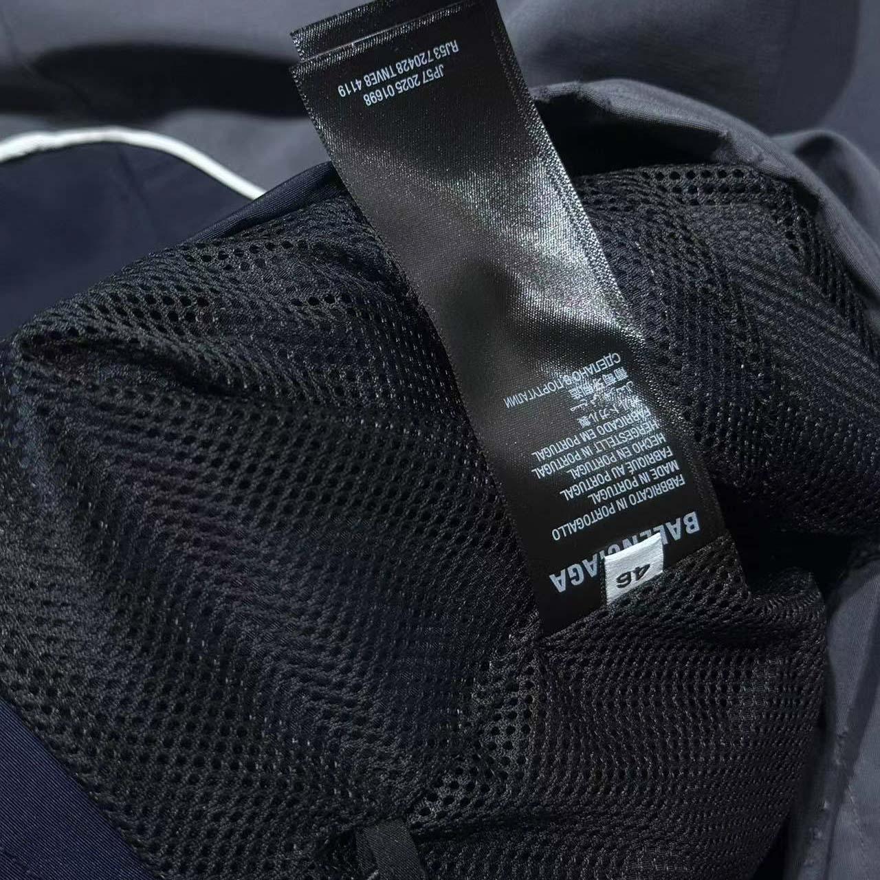 Balenciaga 50/50 tracksuit Jacket In Washed Black - DesignerGu