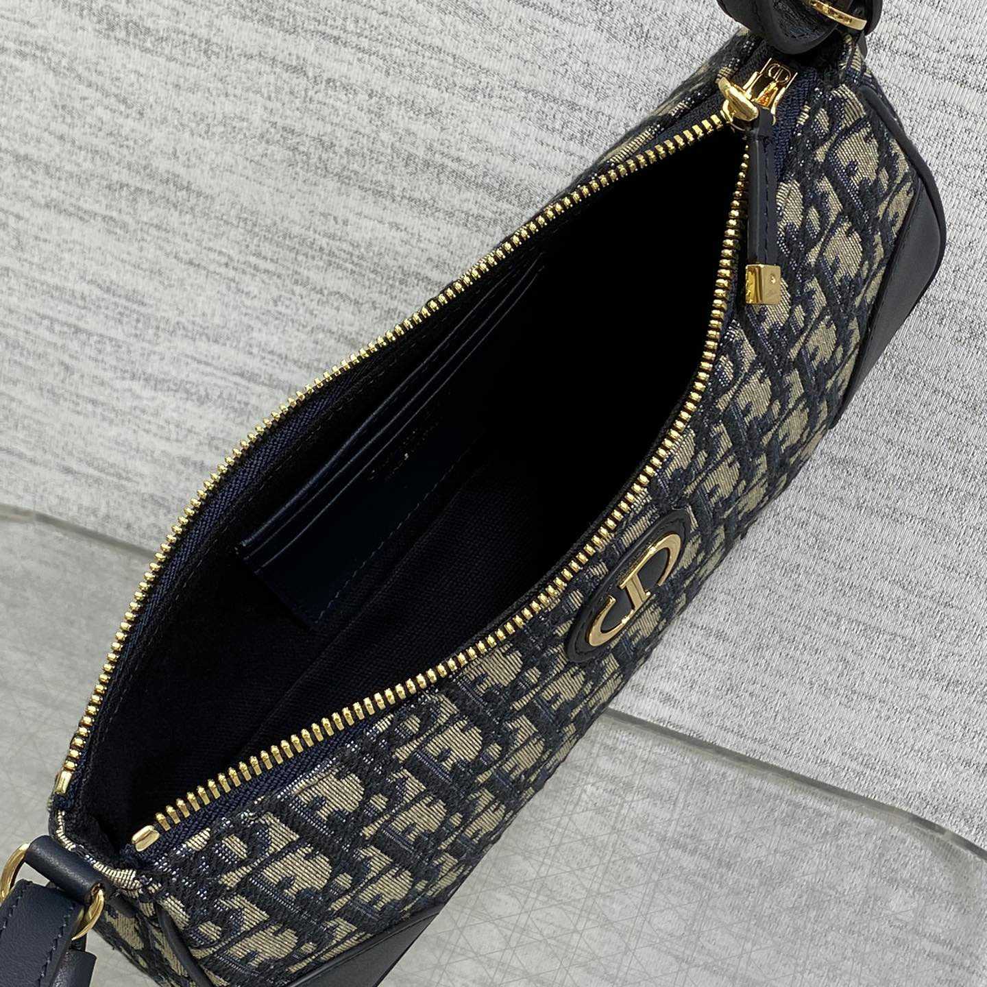 Dior 30 Montaigne Wanderlust Mini Bag    - DesignerGu