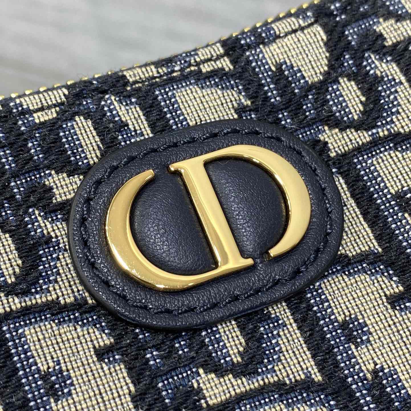 Dior 30 Montaigne Wanderlust Mini Bag    - DesignerGu