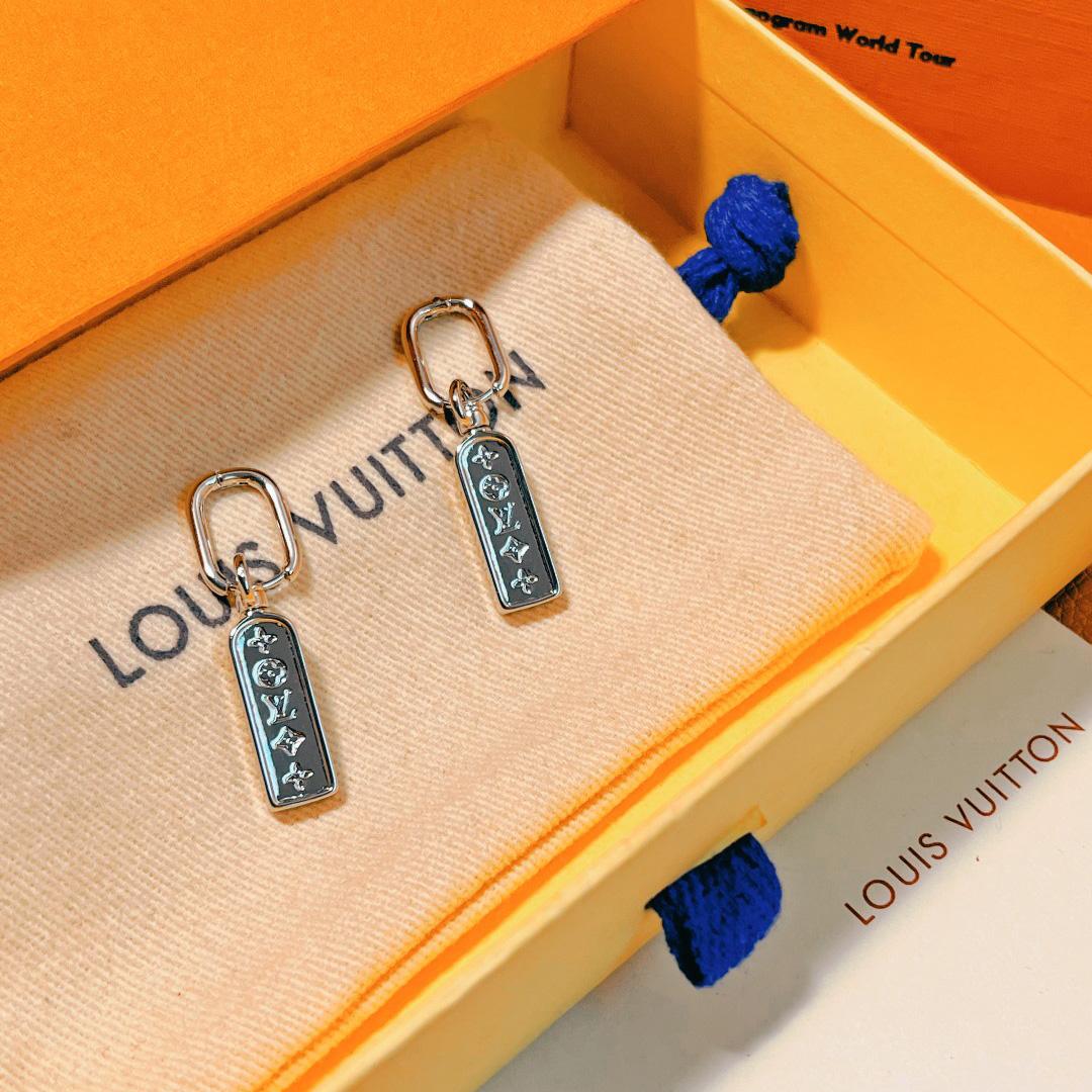 Louis Vuitton Les Gastons Vuitton Tag Single Hoop, White Gold   Q06946 - DesignerGu