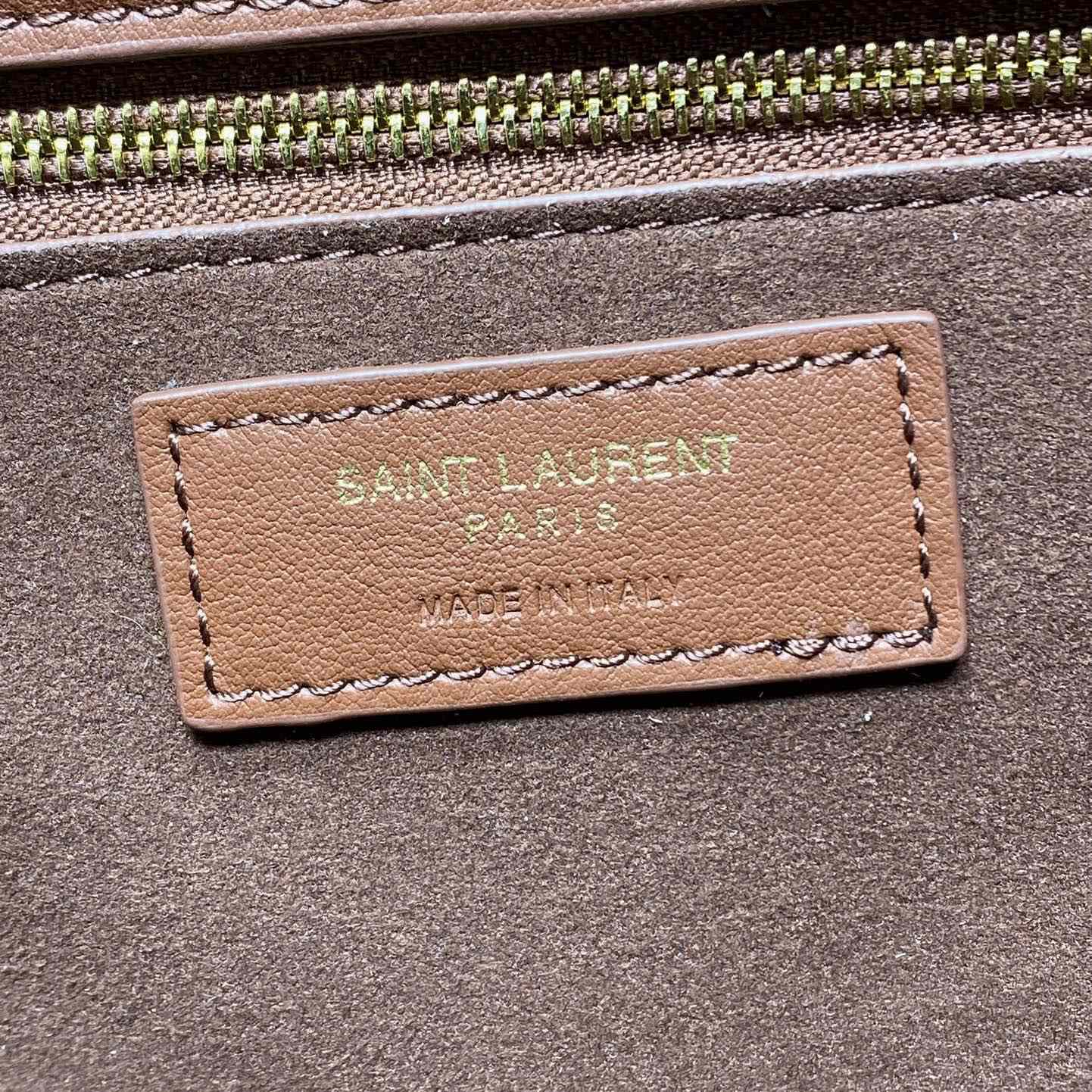 Saint Laurent LE 5 À 7 Bea In Suede - DesignerGu