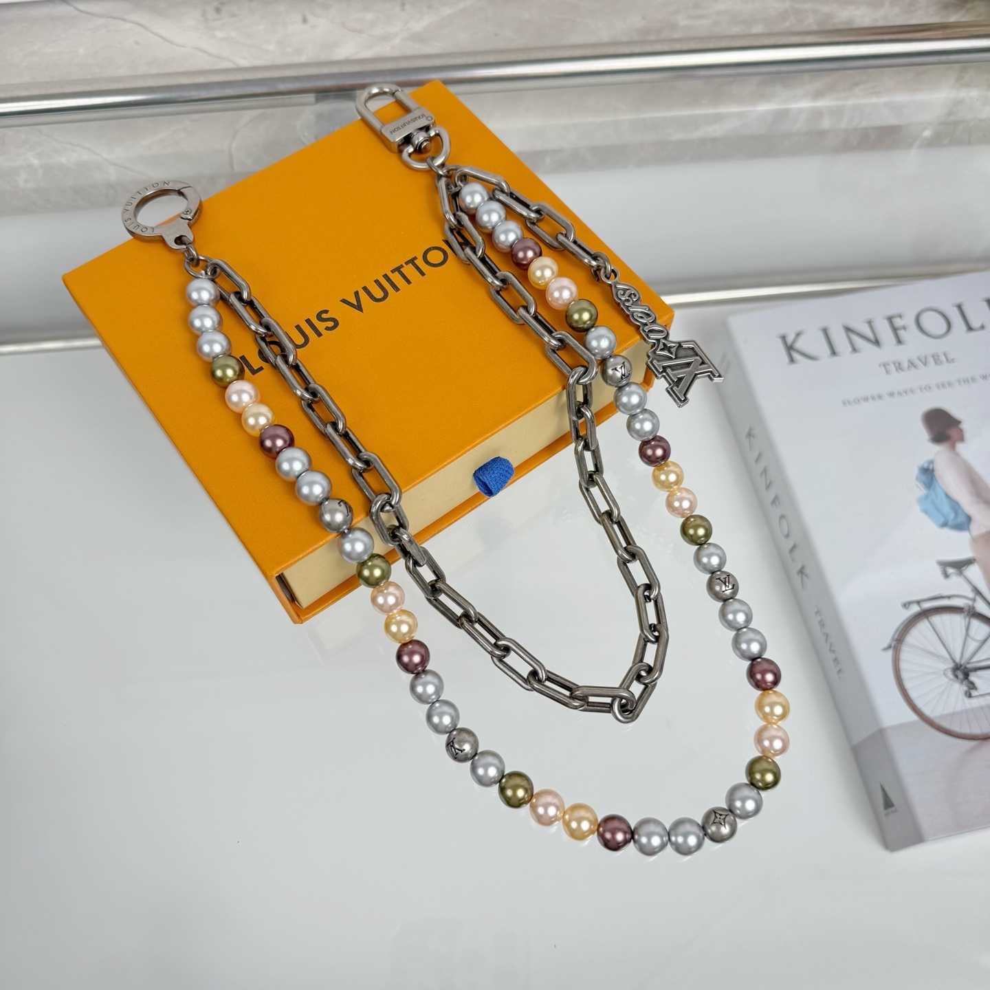 Louis Vuitton Pearls Chain Belt and Bag Charm   M02293 - DesignerGu