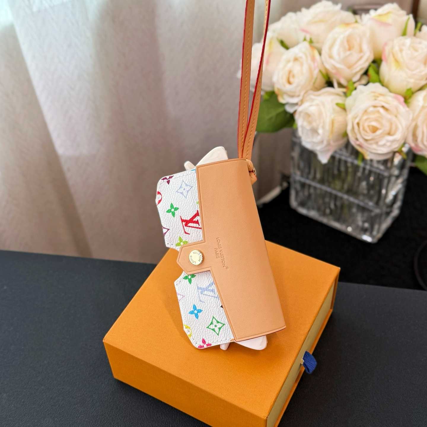 Louis Vuitton LV Glasses Holder    - DesignerGu