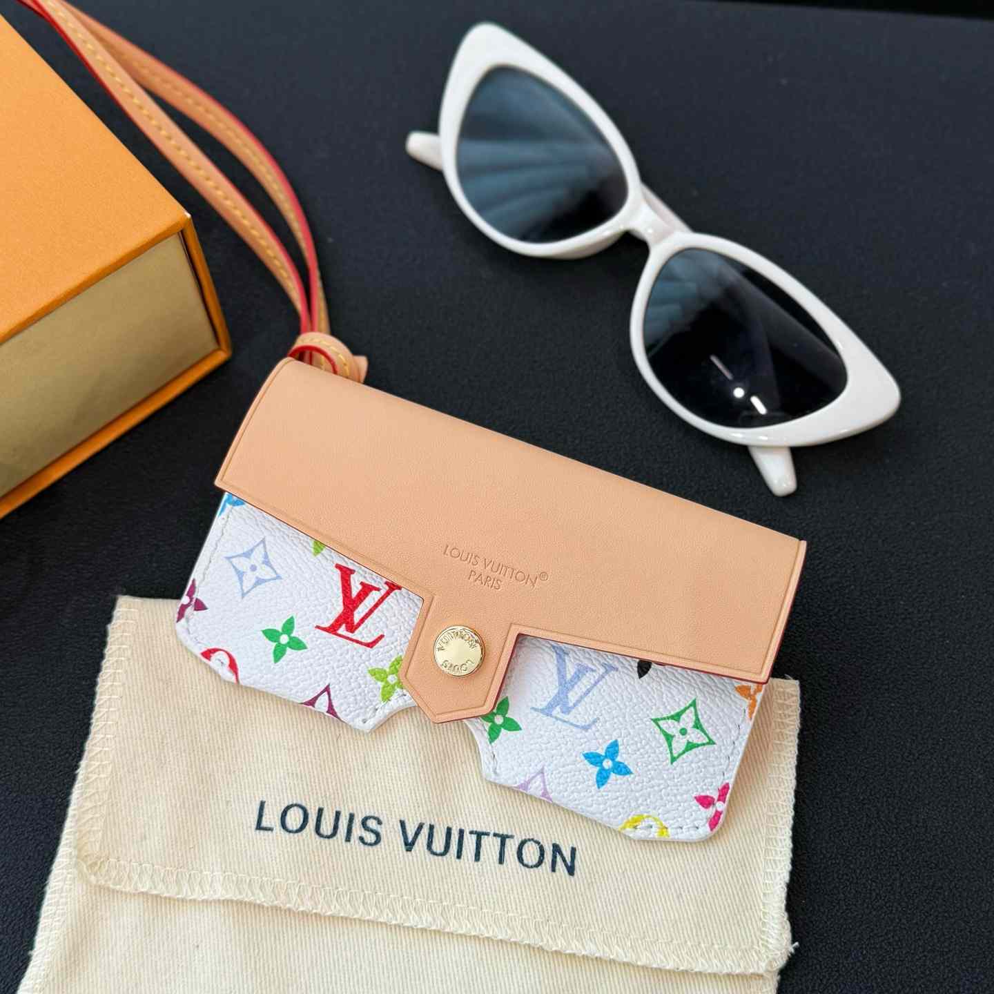 Louis Vuitton LV Glasses Holder    - DesignerGu
