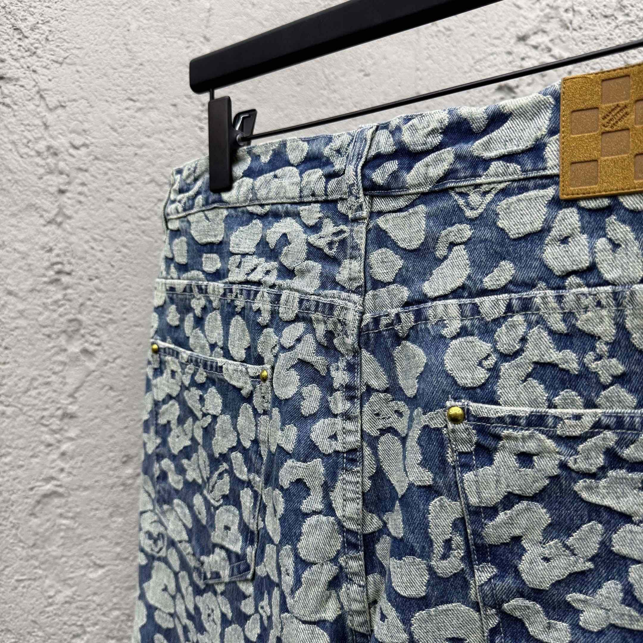 Louis Vuitton Jacquard Workwear Denim Pants   1AILS9 - DesignerGu