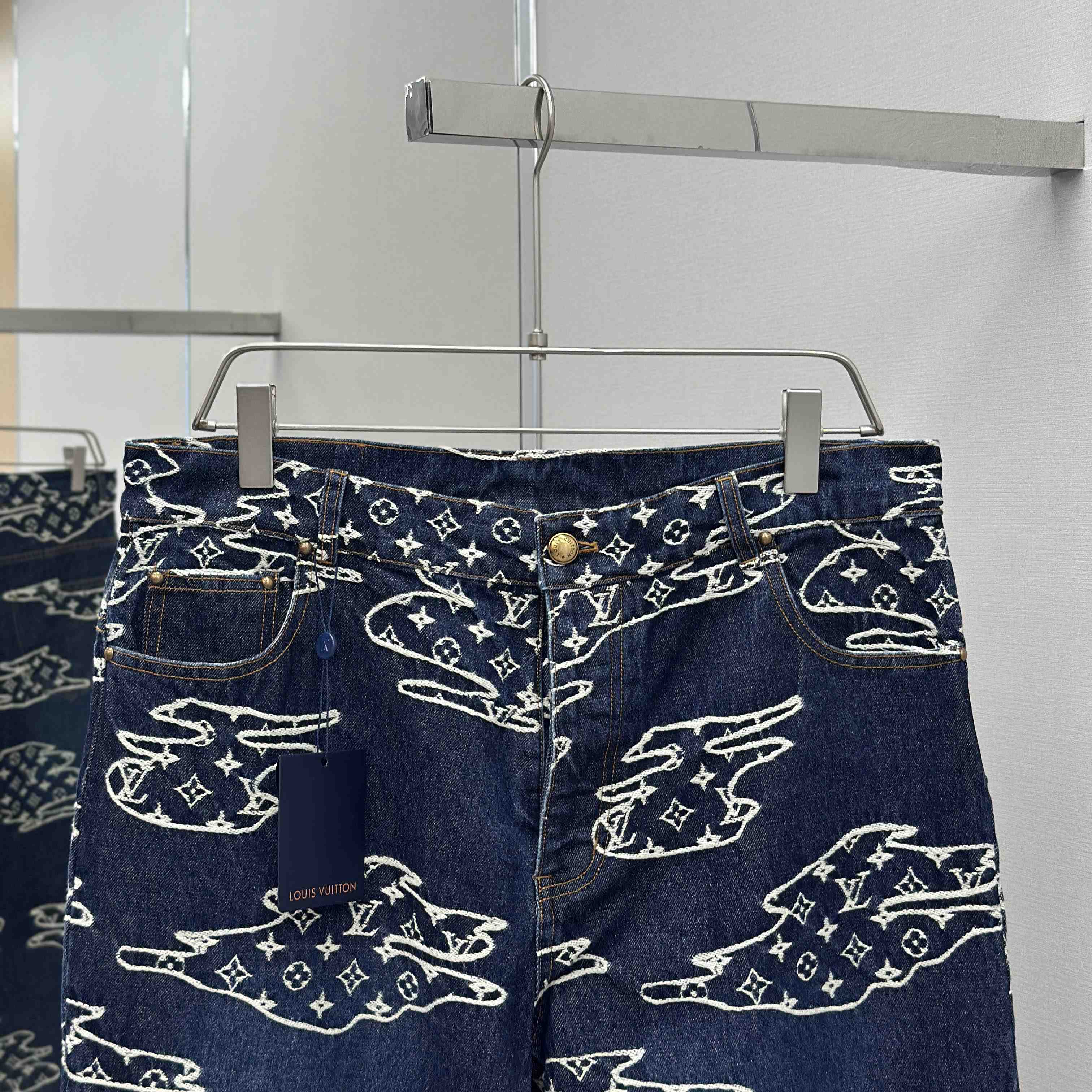 Louis Vuitton Monogram Denim Skate Pants   1AILUV - DesignerGu