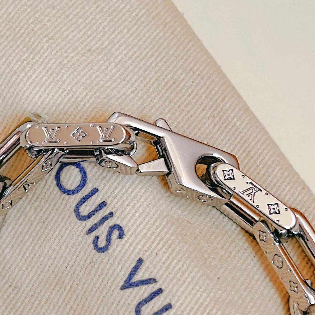 Louis Vuitton Monogram Chain Bracelet - DesignerGu