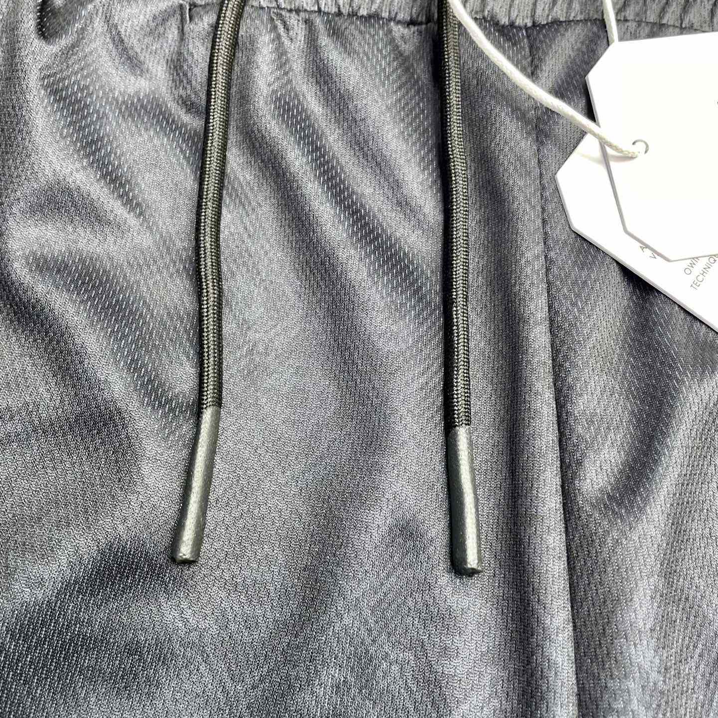 Casablanca Gradient Panelled Shorts   C1065 - DesignerGu