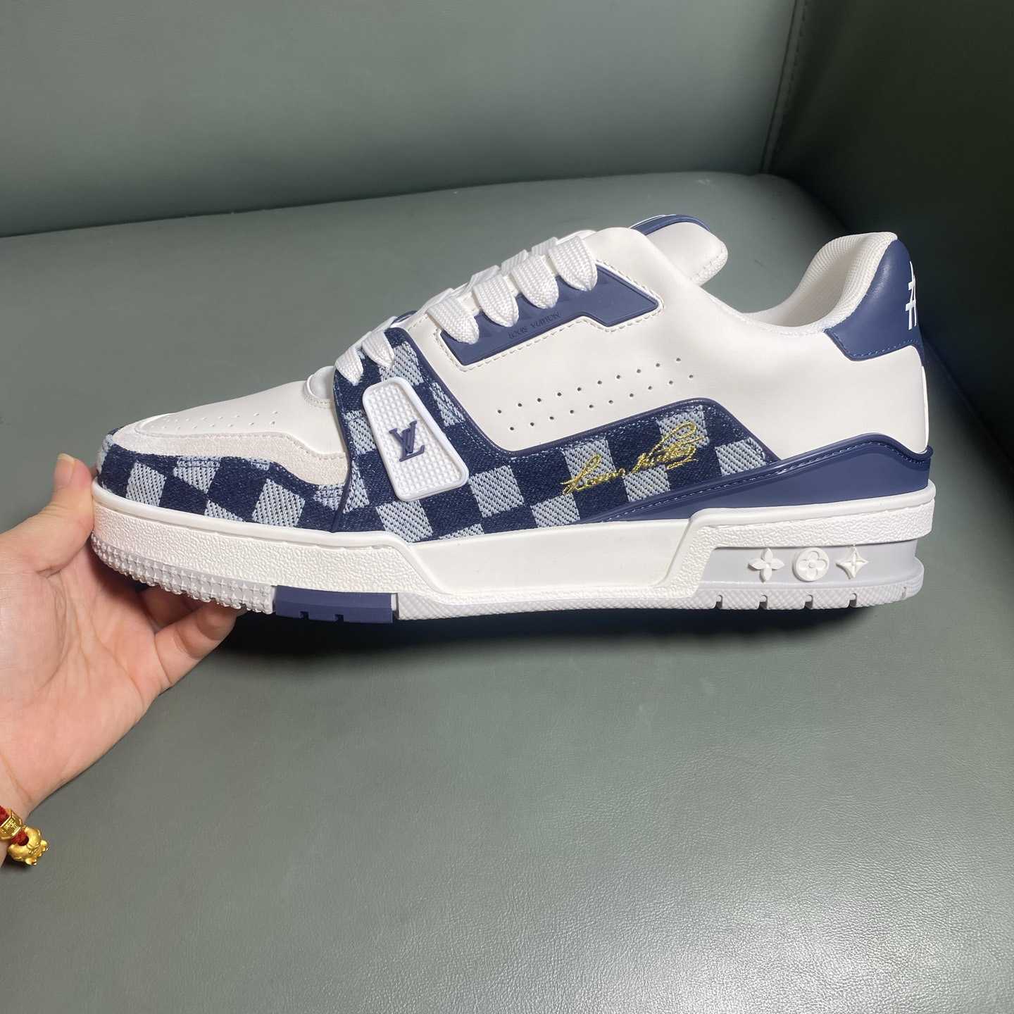 Louis Vuitton LV Trainer Sneaker    1AIKQQ - DesignerGu