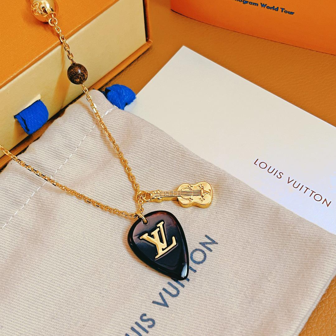 Louis Vuitton LV Picks Pendant - DesignerGu