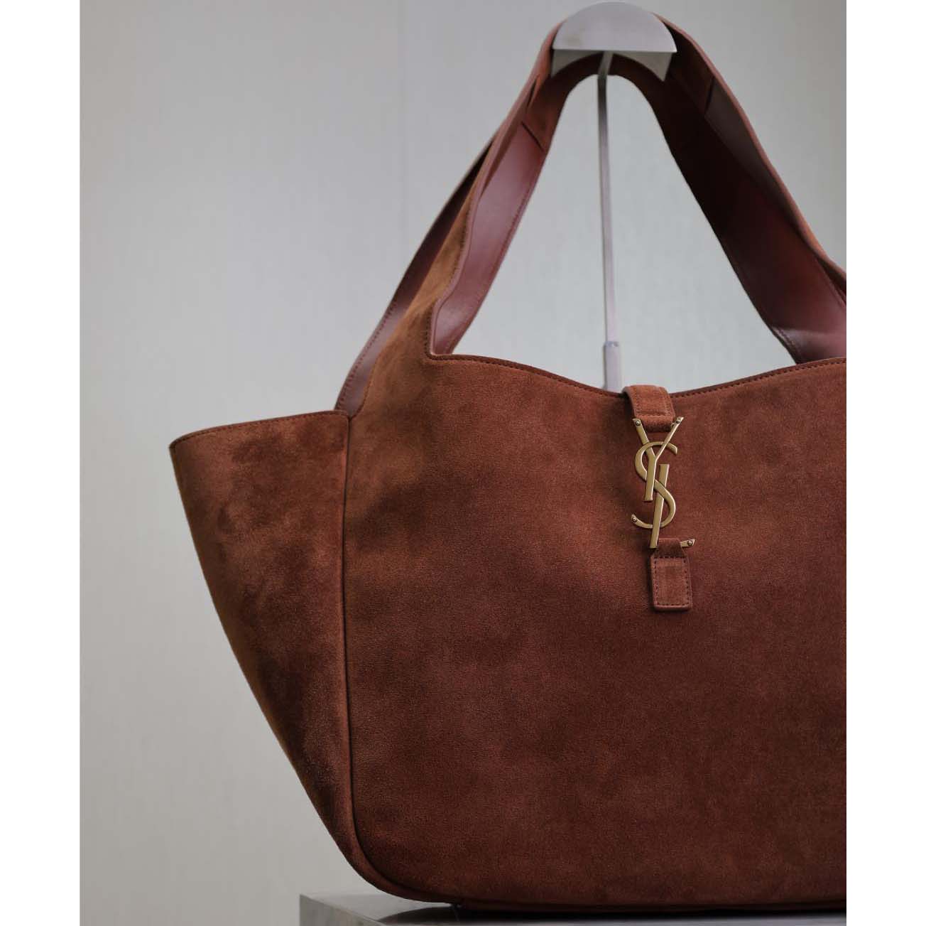 Saint Laurent LE 5 À 7 Bea In Suede - DesignerGu