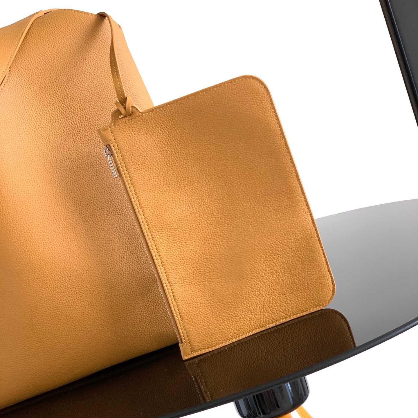 Dior Privé Tote Bag  - DesignerGu