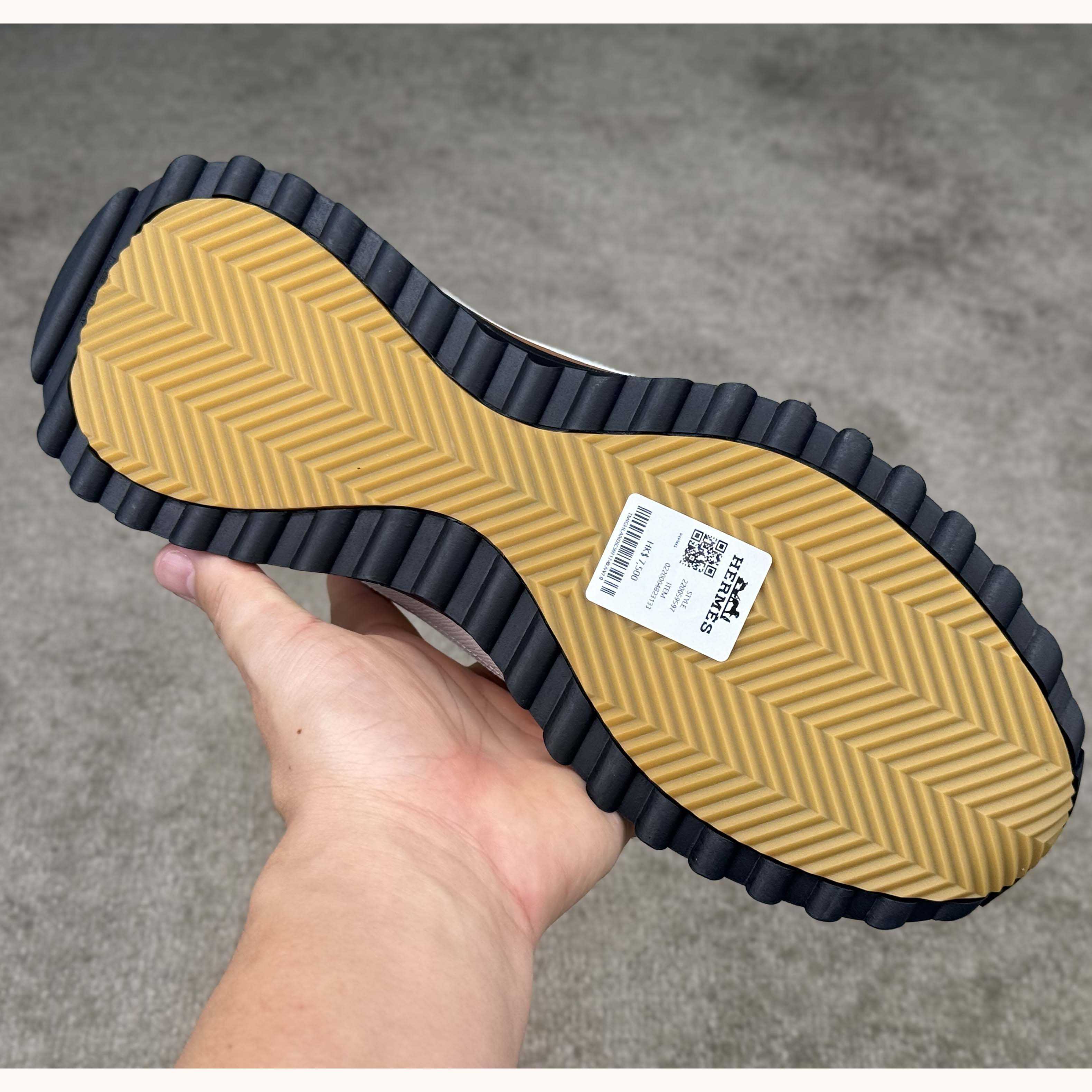 Hermes Leader Sneaker - DesignerGu