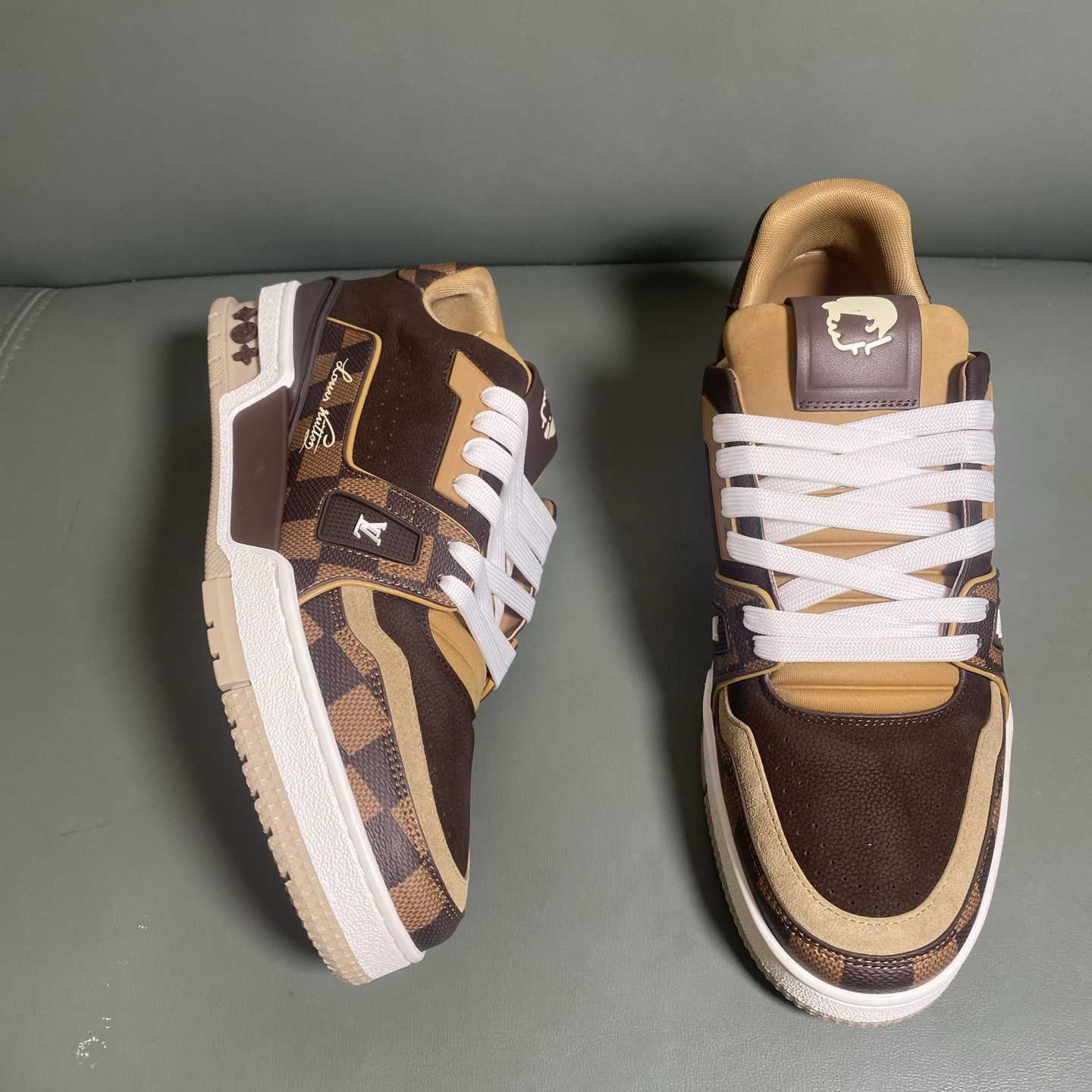 Louis Vuitton LV Trainer Sneaker     1AIN14 - DesignerGu