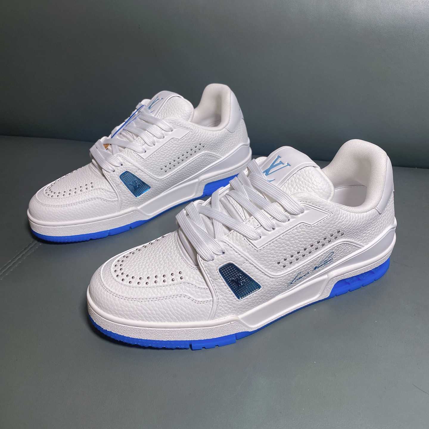 Louis Vuitton LV Trainer Sneaker     1AHTHV - DesignerGu