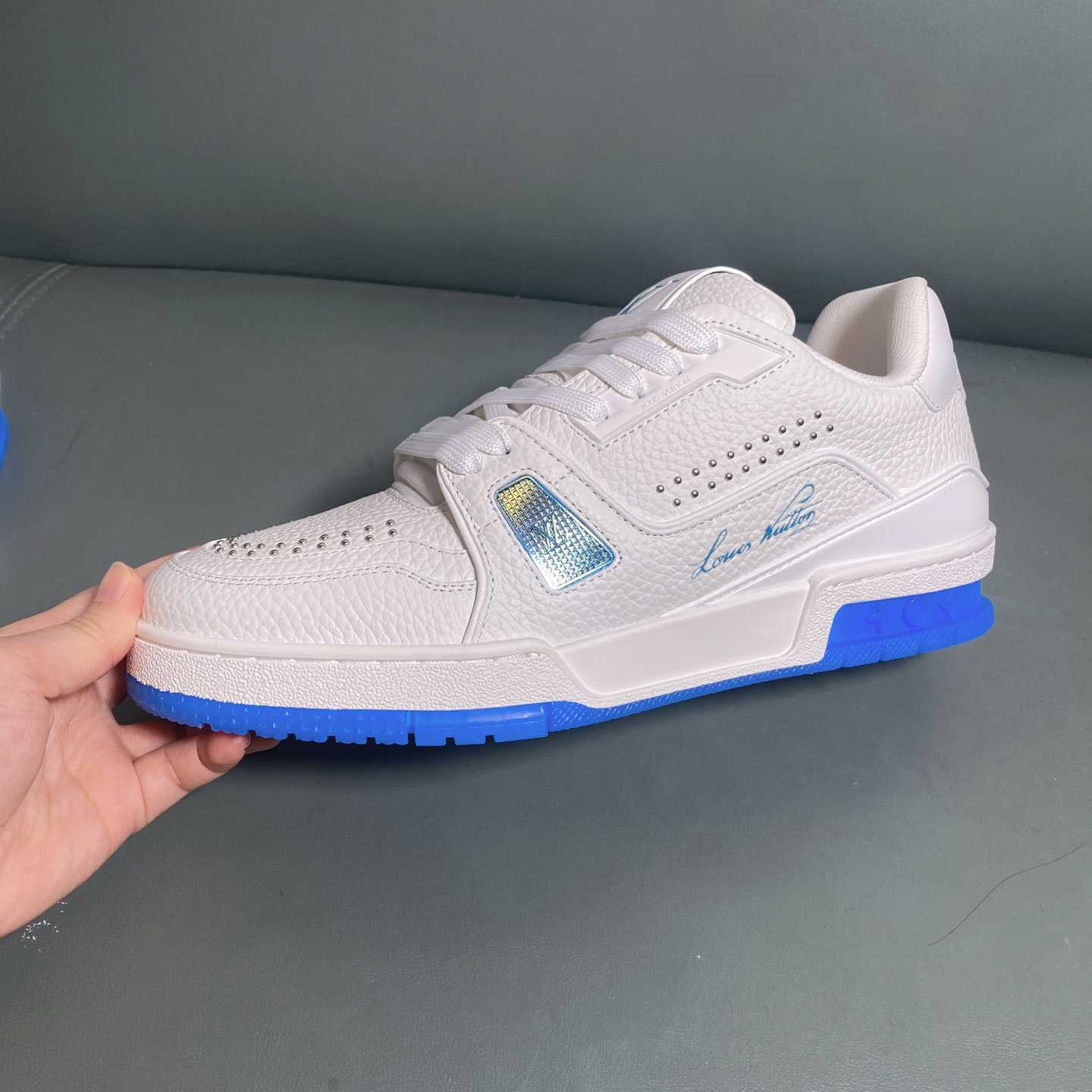 Louis Vuitton LV Trainer Sneaker     1AHTHV - DesignerGu