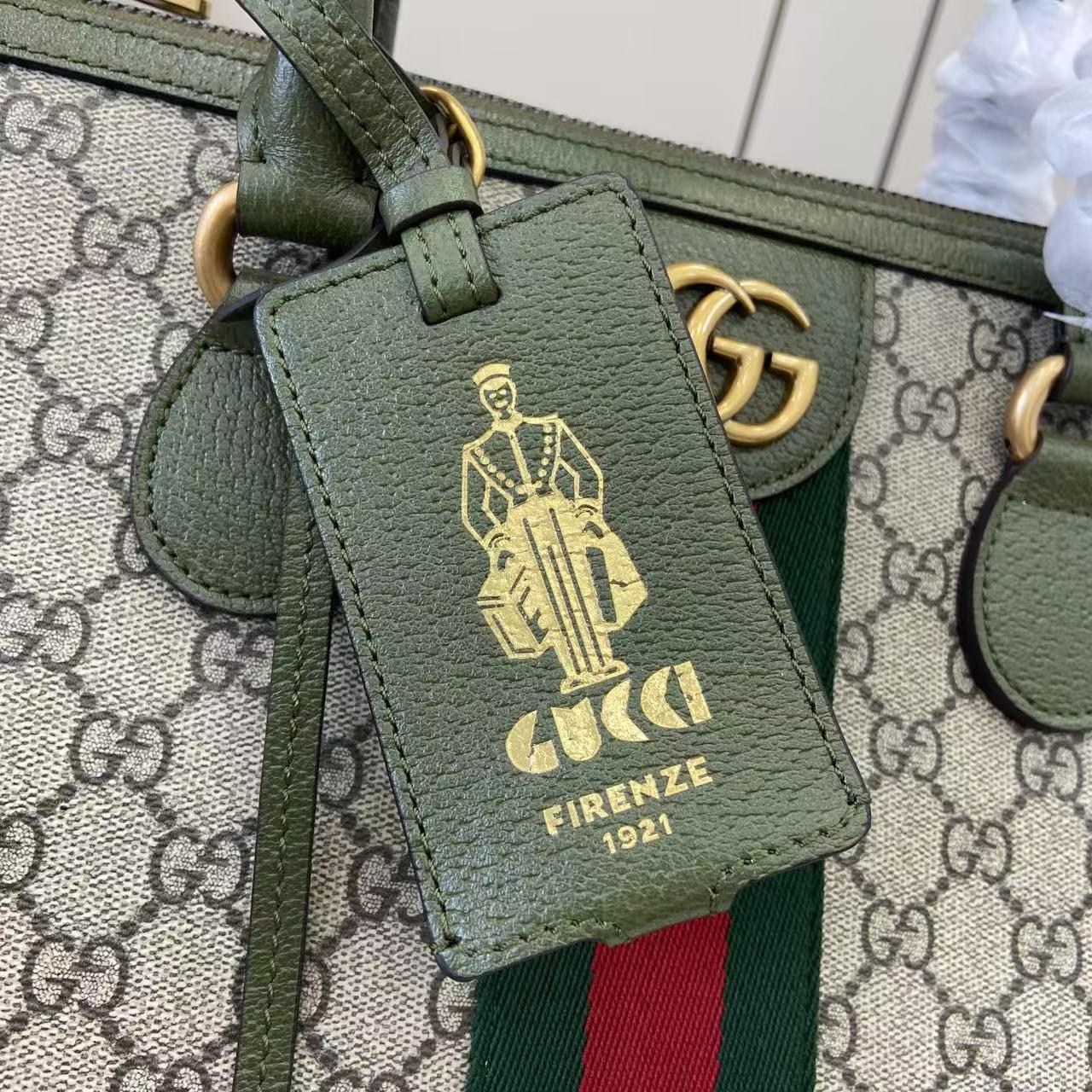 Gucci Savoy Medium Duffle Bag - DesignerGu