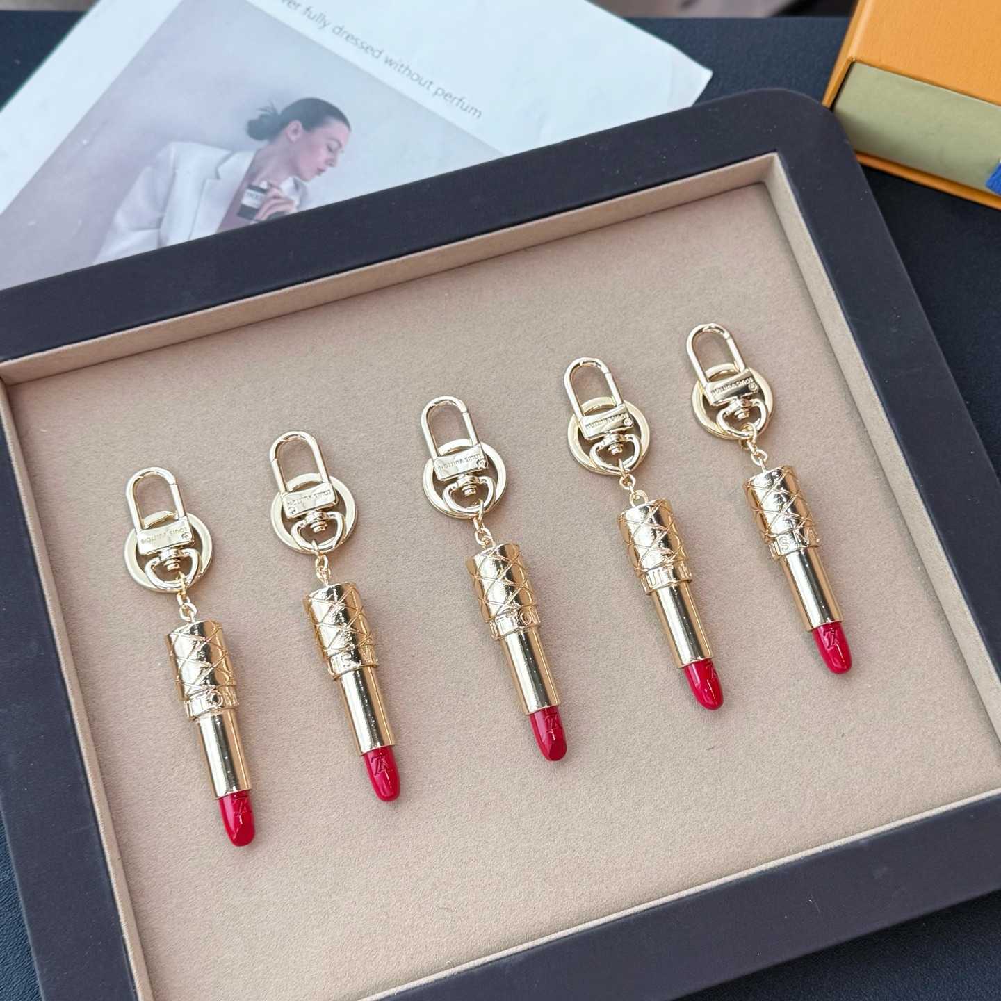 Louis Vuitton LV Lipstick Bag Charm   M03006 - DesignerGu