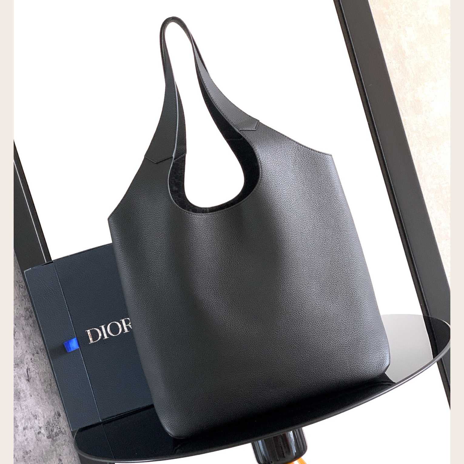 Dior Privé Tote Bag  - DesignerGu