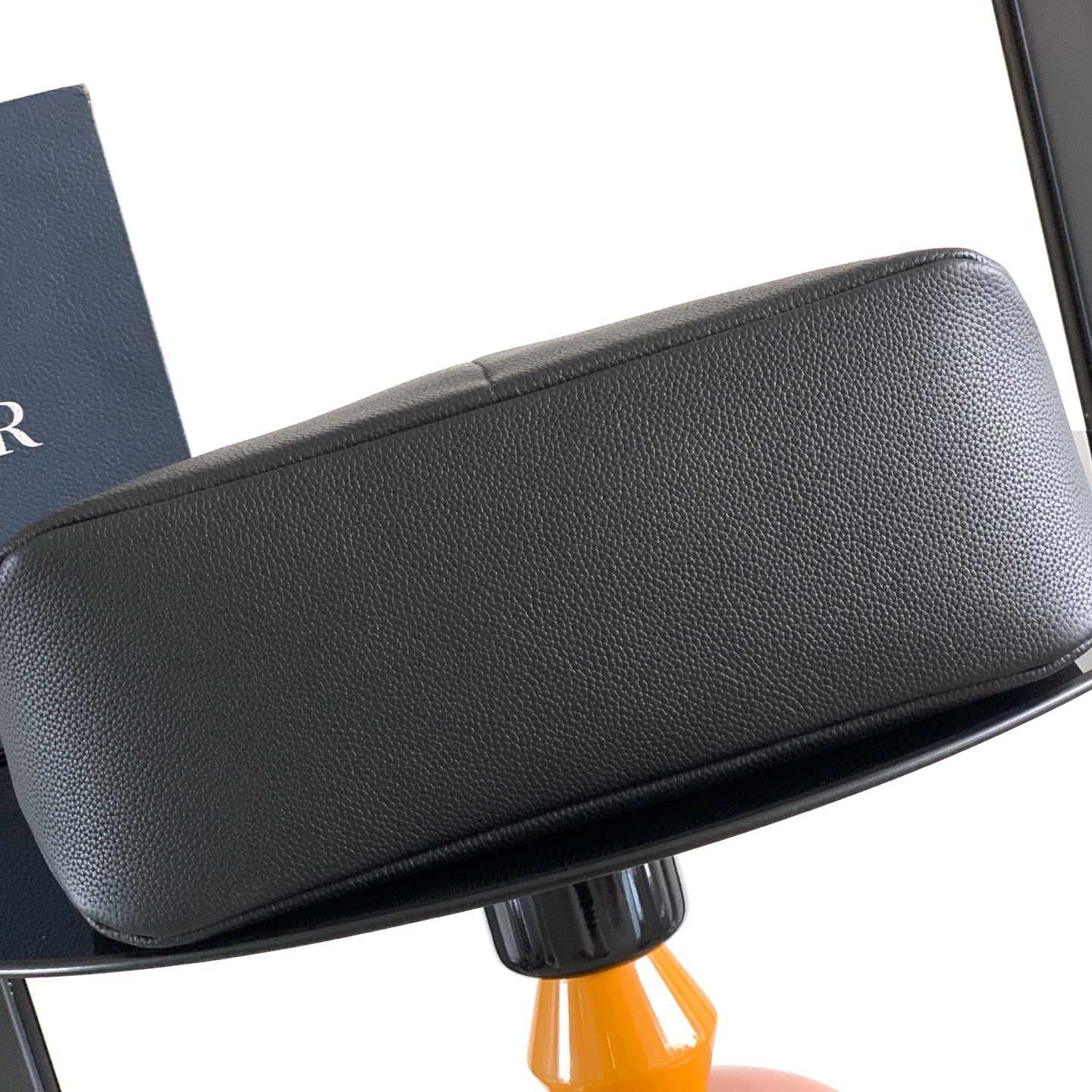 Dior Privé Tote Bag  - DesignerGu