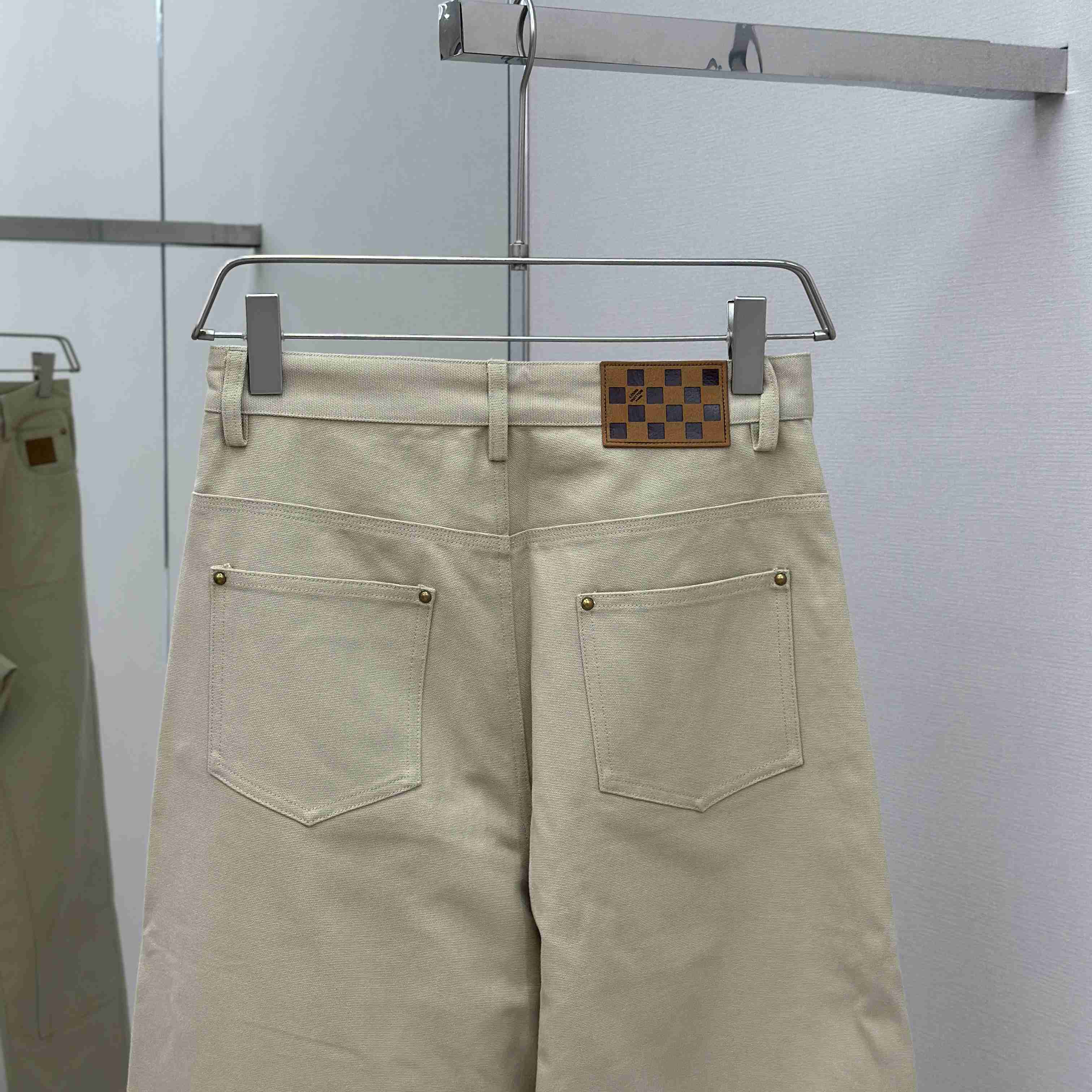 Louis Vuitton Workwear Pants   1AIMEJ - DesignerGu