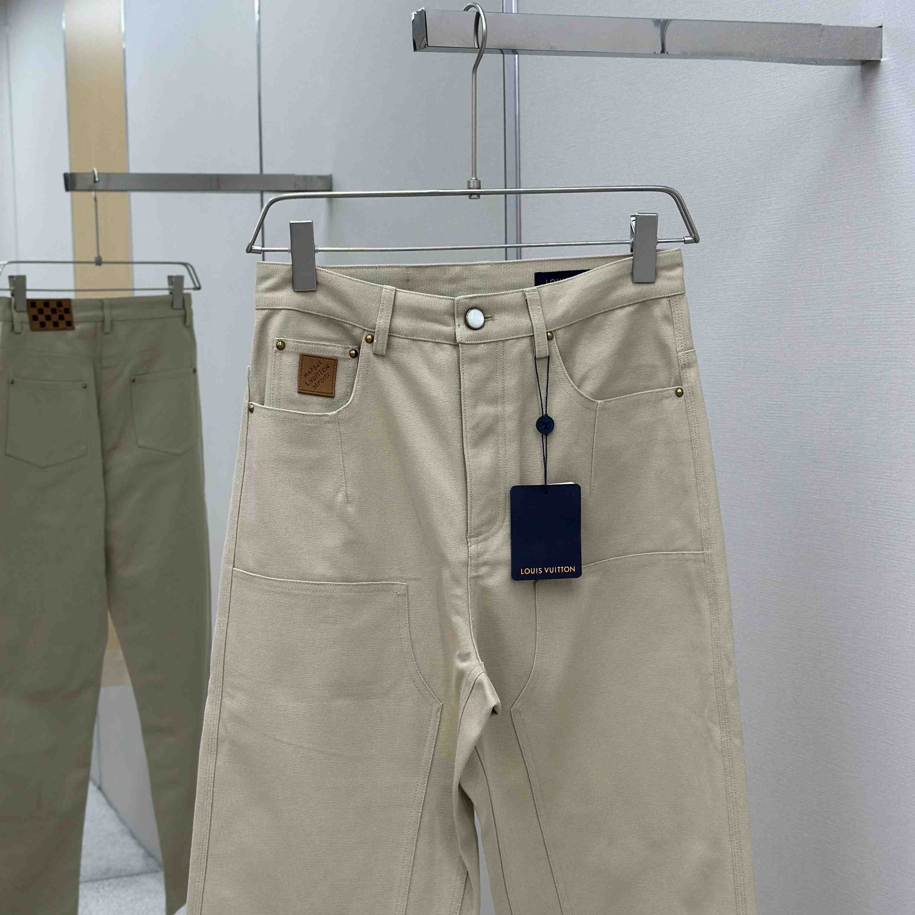 Louis Vuitton Workwear Pants   1AIMEJ - DesignerGu