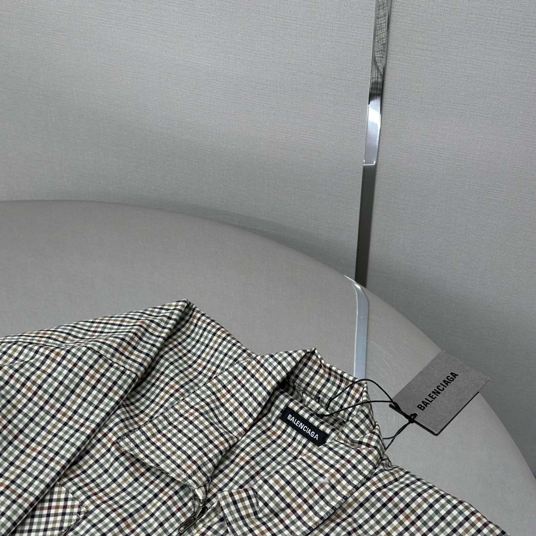 Balenciaga Zip-Up Shirt In Beige And Khaki Checked Flannel - DesignerGu
