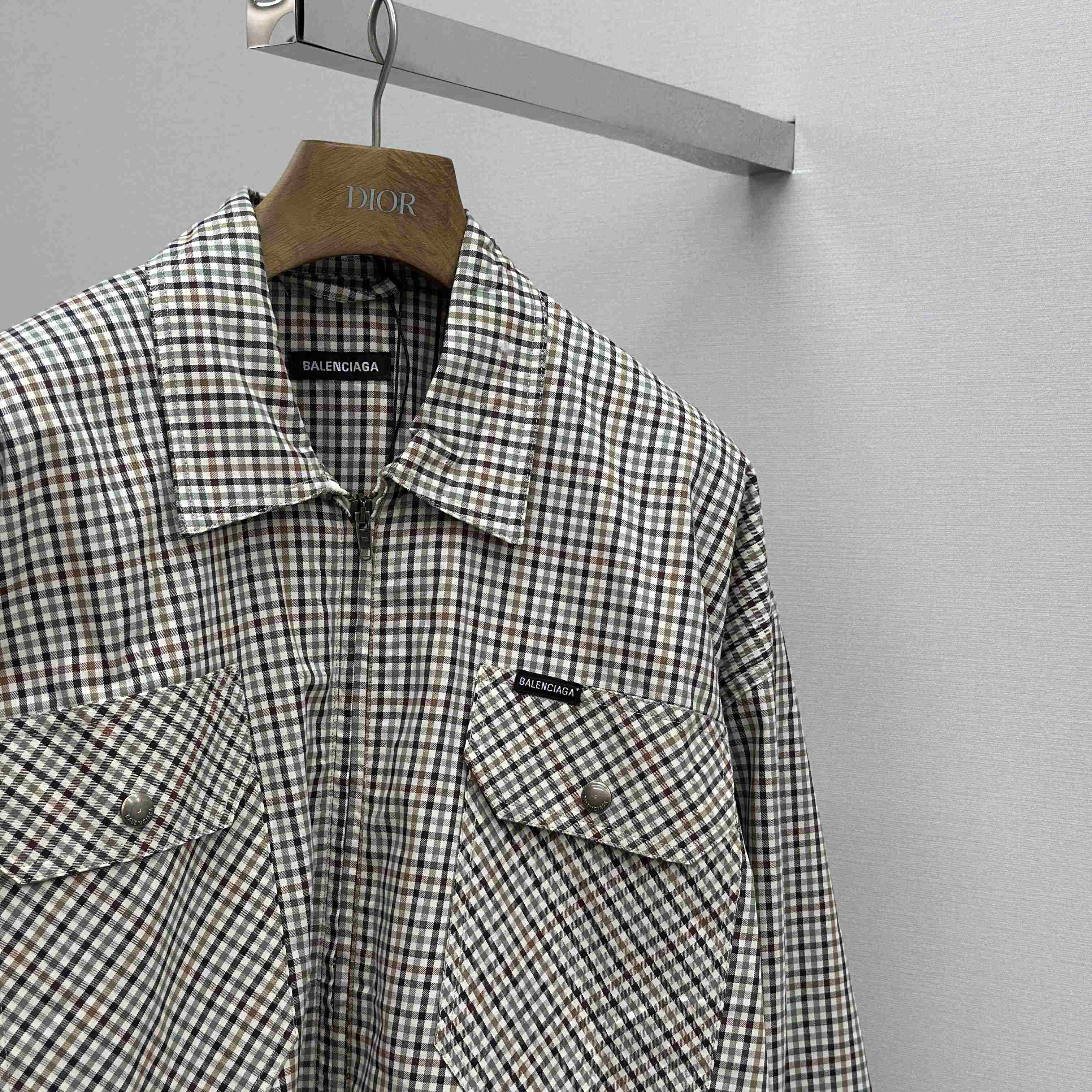 Balenciaga Zip-Up Shirt In Beige And Khaki Checked Flannel - DesignerGu