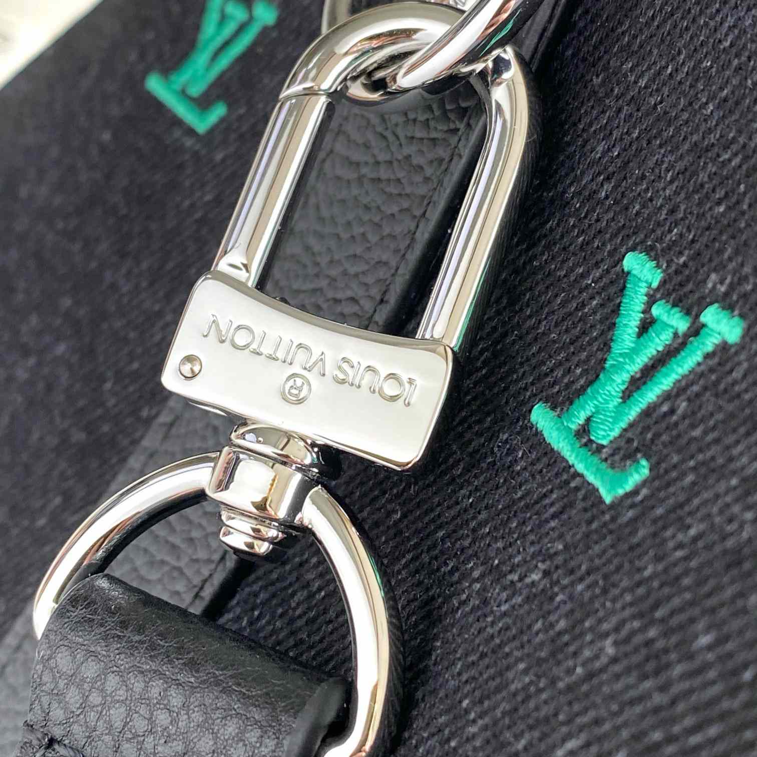 Louis Vuitton Keepall Bandoulière 50   M13966 - DesignerGu