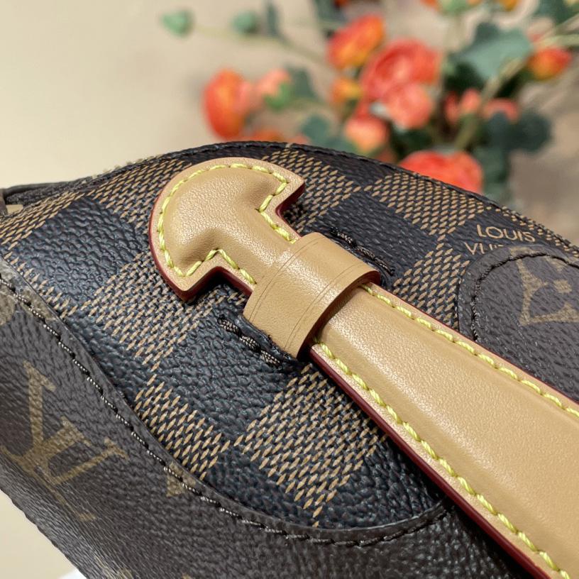 Louis Vuitton Rush Bumbag   M15271 - DesignerGu