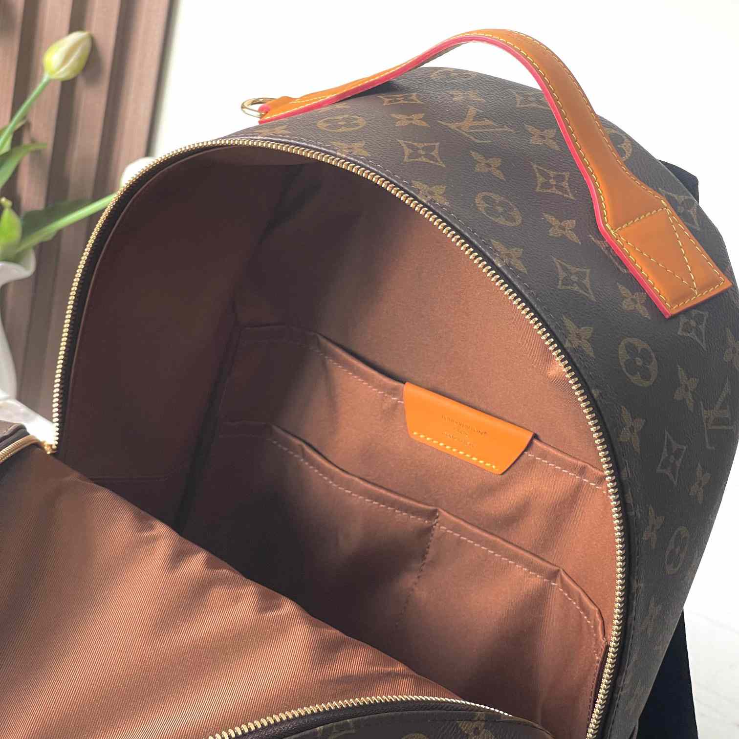 Louis Vuitton Discovery Cargo Backpack   M25979 - DesignerGu