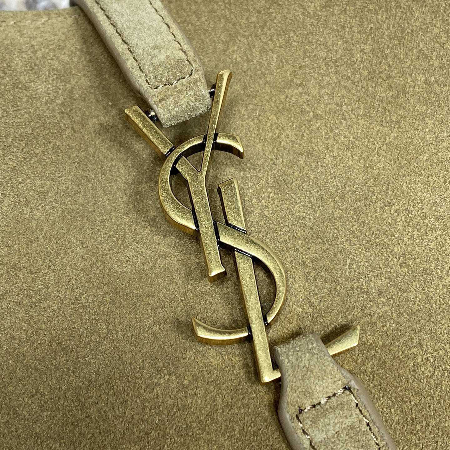 Saint Laurent LE 5 À 7 Supple Baby In Suede - DesignerGu