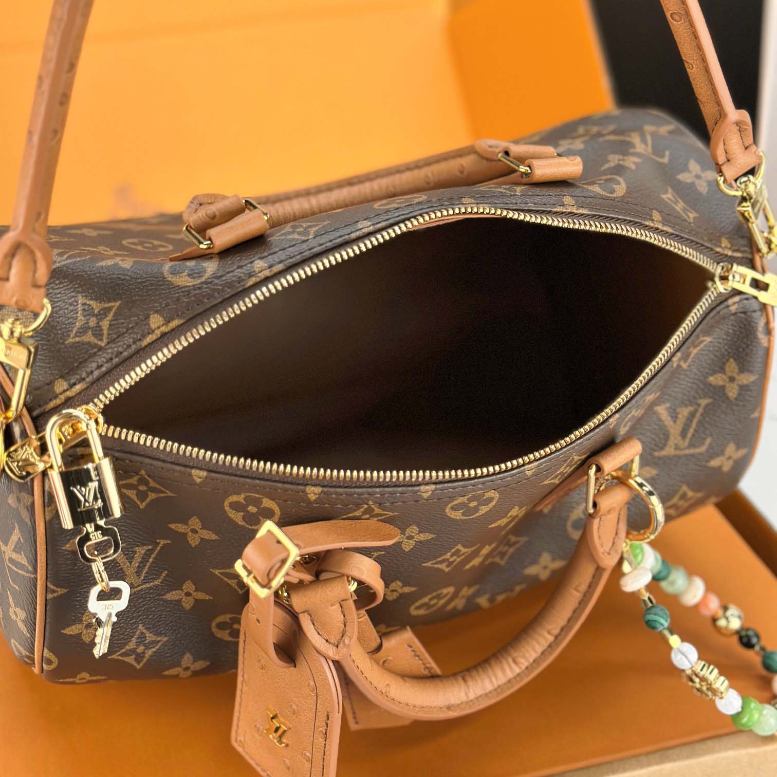 Louis Vuitton Speedy Soft 30 Boho   N87212 - DesignerGu