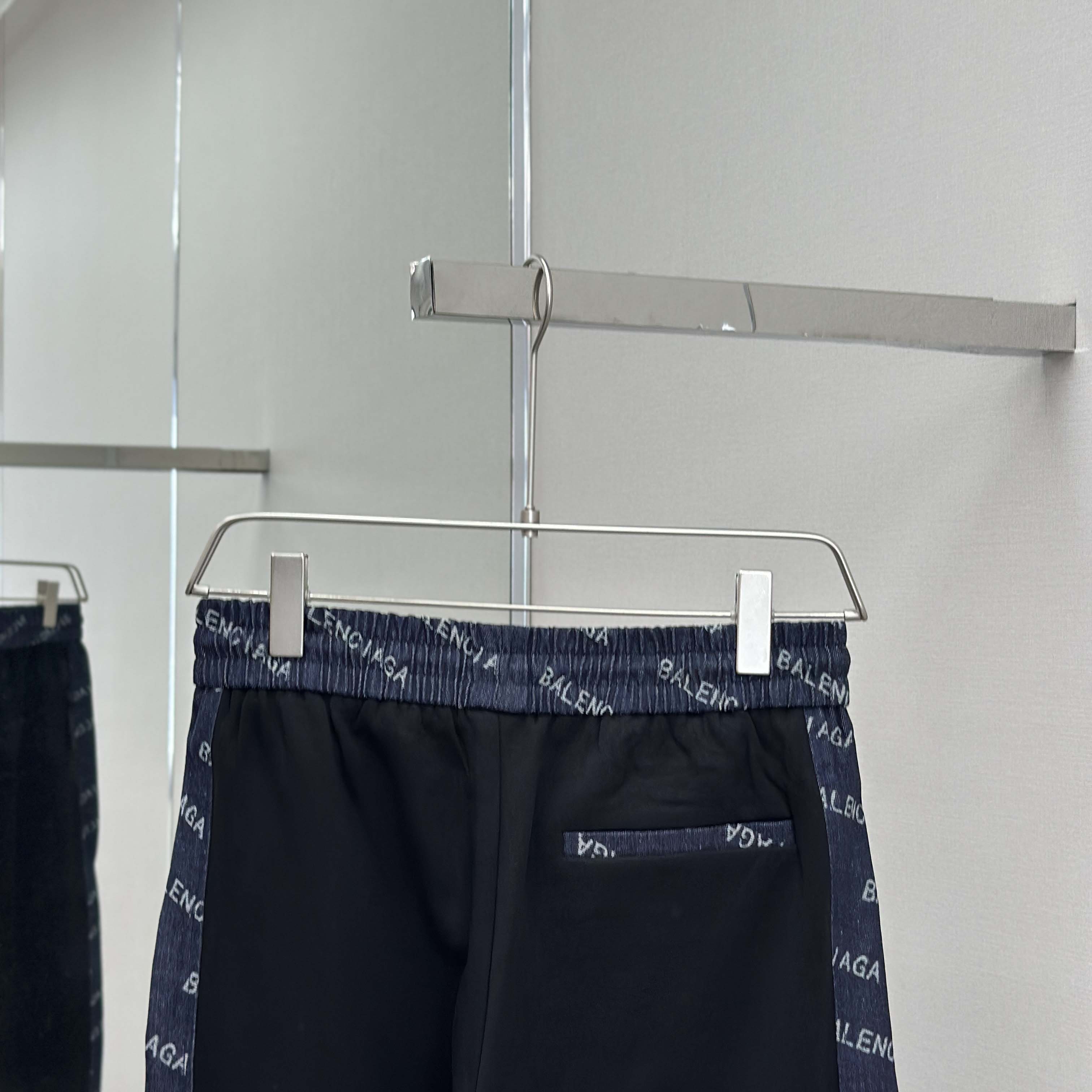 Balenciaga Cotton Pants - DesignerGu