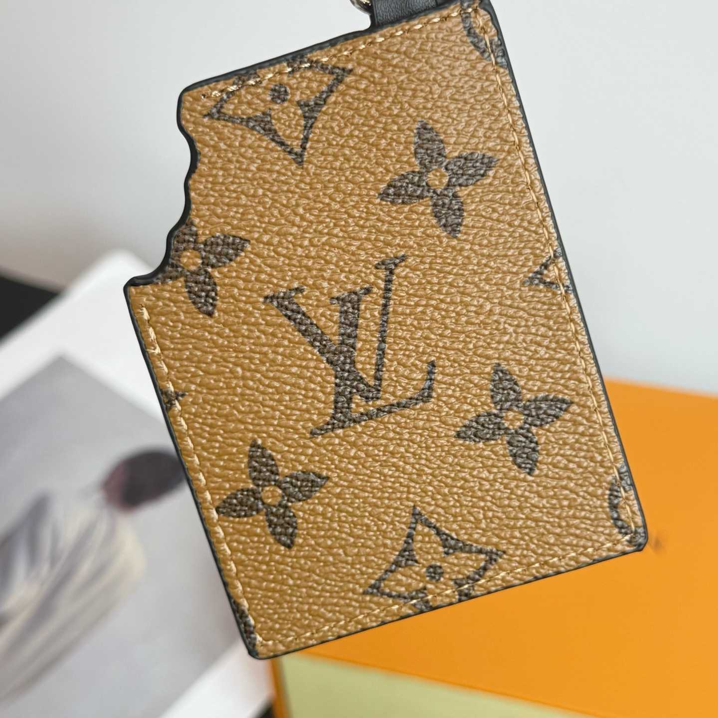 Louis Vuitton LV Chocolate Bar Figurine Key Holder And Bag Charm   M01478 - DesignerGu