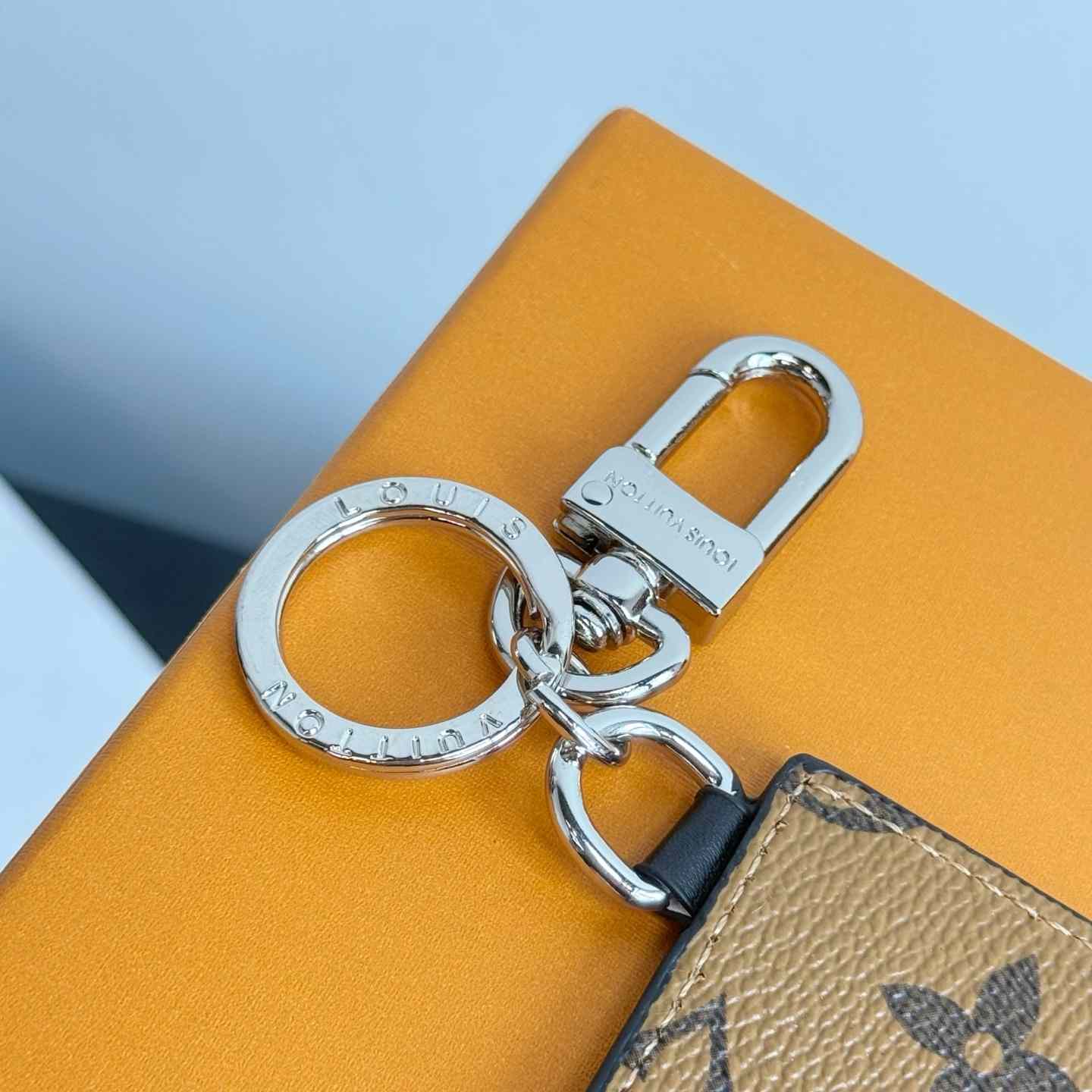 Louis Vuitton LV Chocolate Bar Figurine Key Holder And Bag Charm   M01478 - DesignerGu