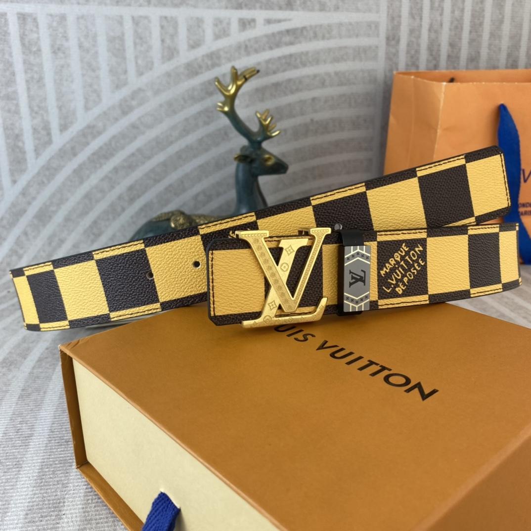 Louis Vuitton 40mm Reversible Belt  - DesignerGu