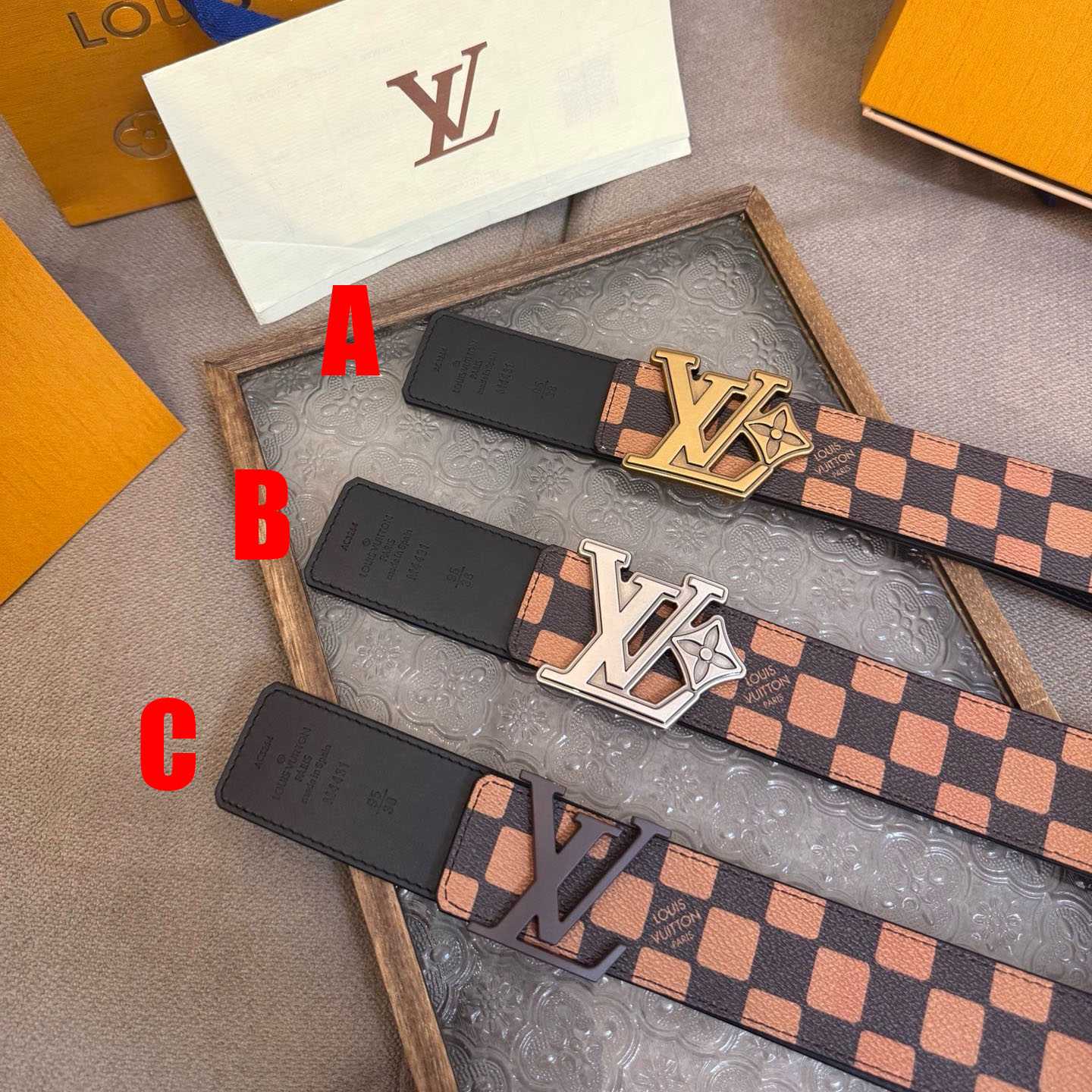 Louis Vuitton 40mm Reversible Belt  - DesignerGu
