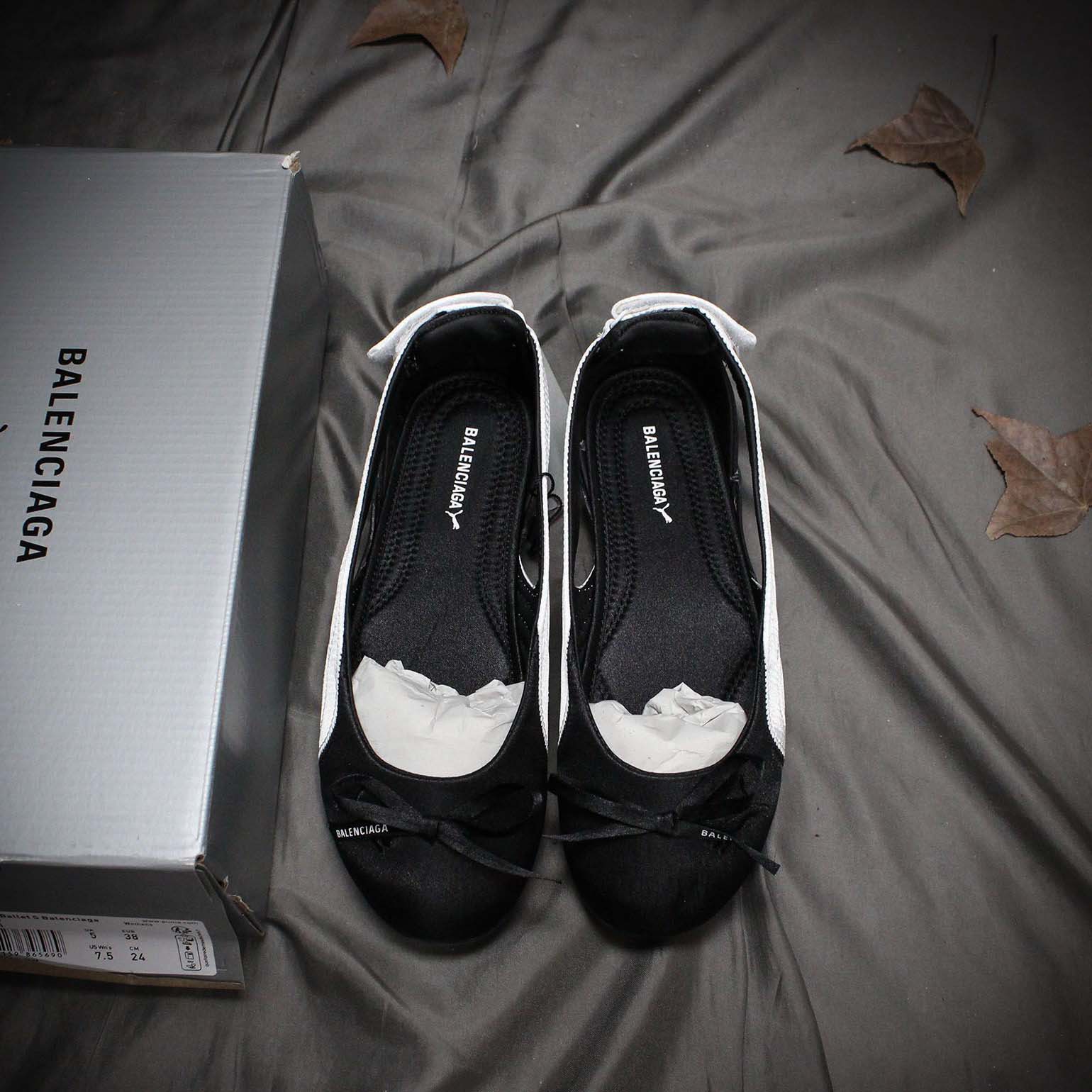 Balenciaga Speedcat Ballet Satin Balenciaga in black and white satin - DesignerGu