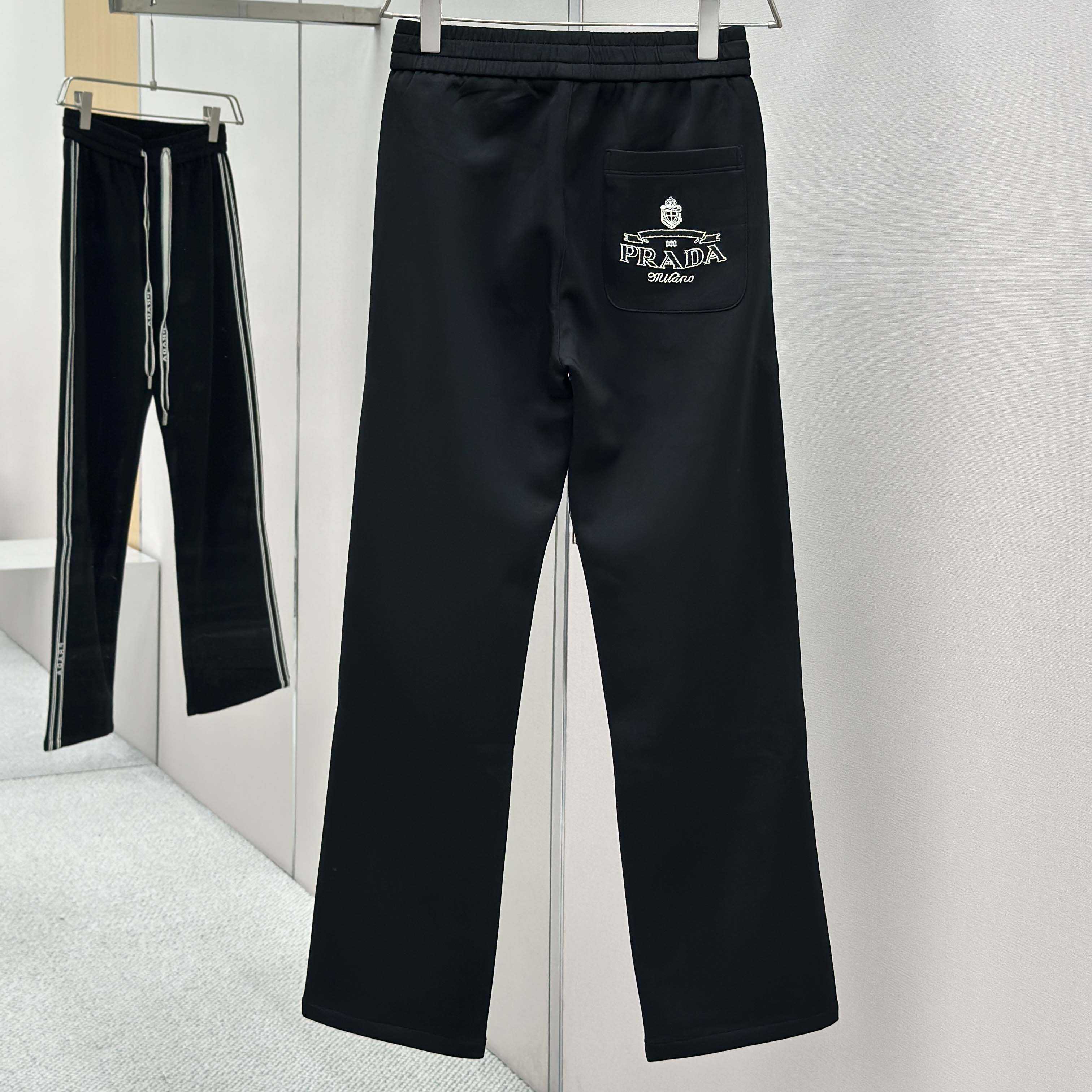 Prada Black Cotton Pants - DesignerGu