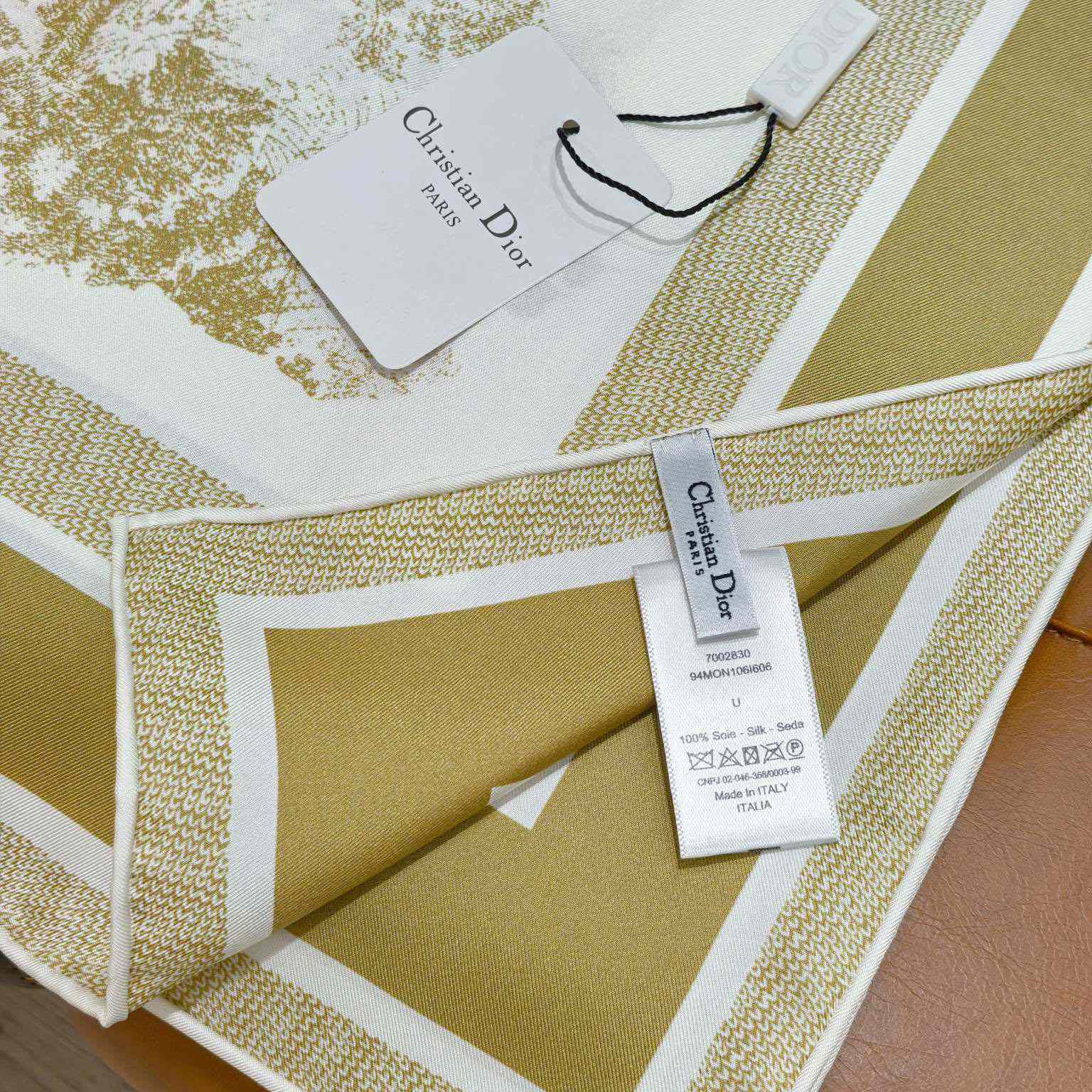 Dior Toile de Jouy Sauvage 90 Square Scarf  - DesignerGu