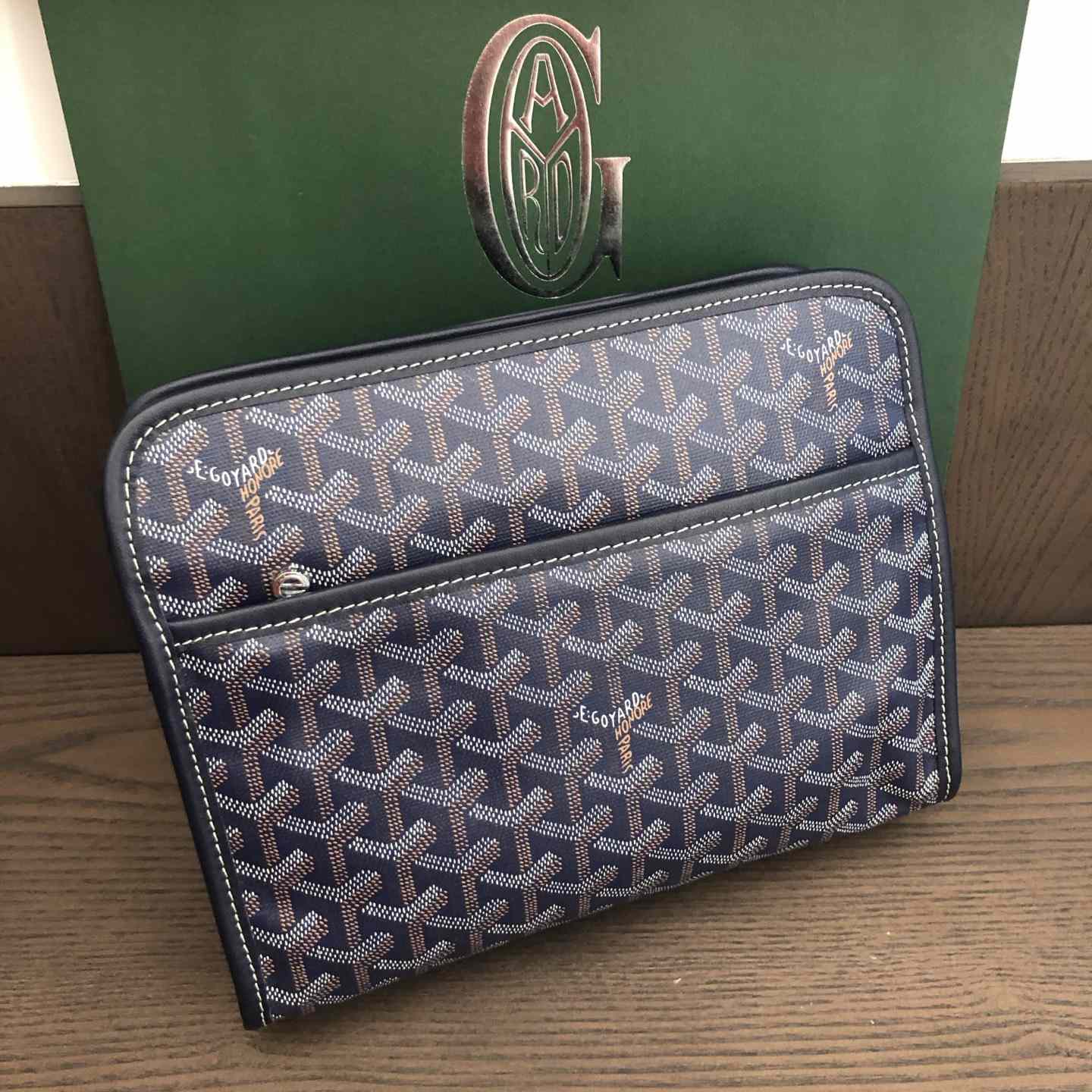 Goyard Jouvence MM Toiletry Bag - DesignerGu