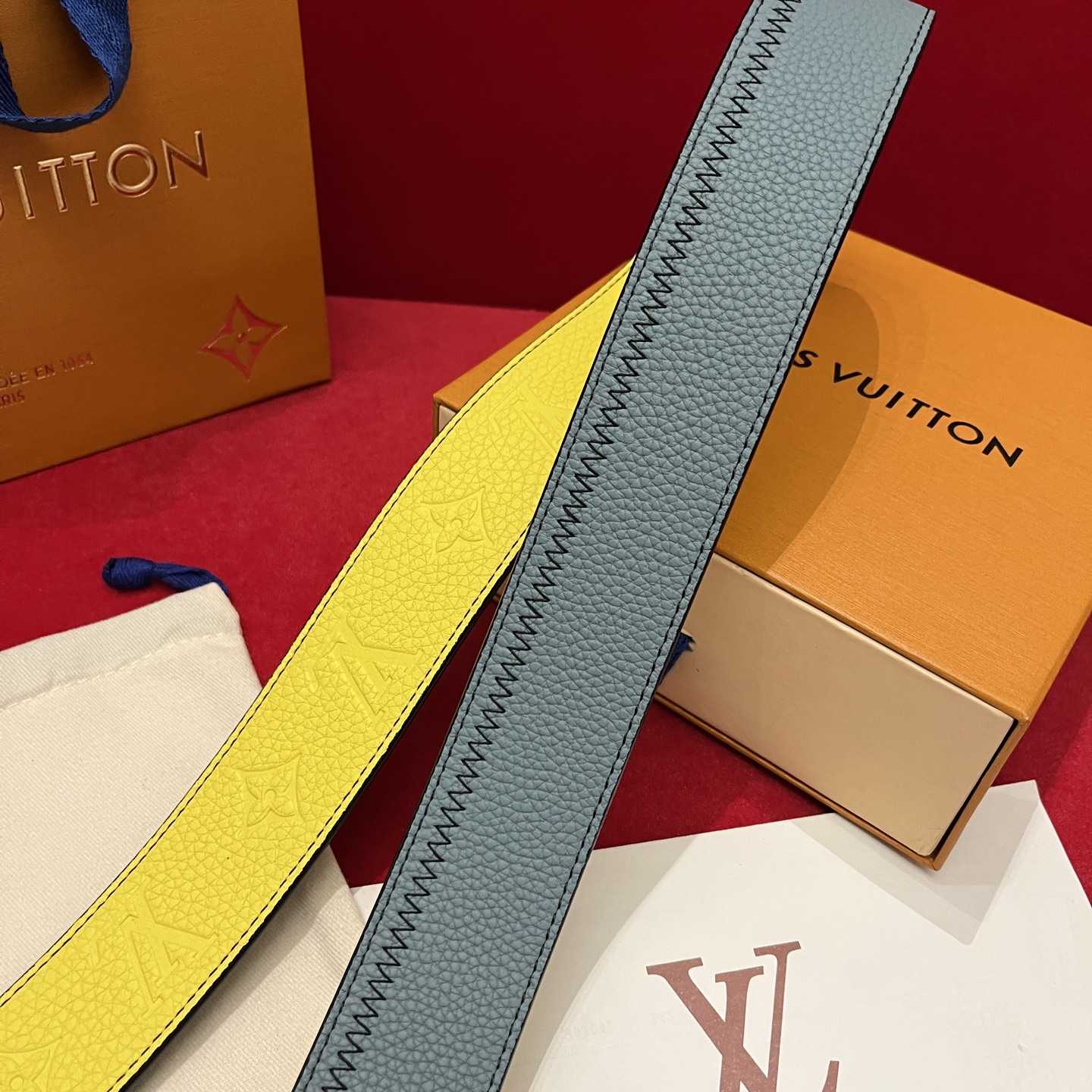 Louis Vuitton 40mm Reversible Belt  - DesignerGu