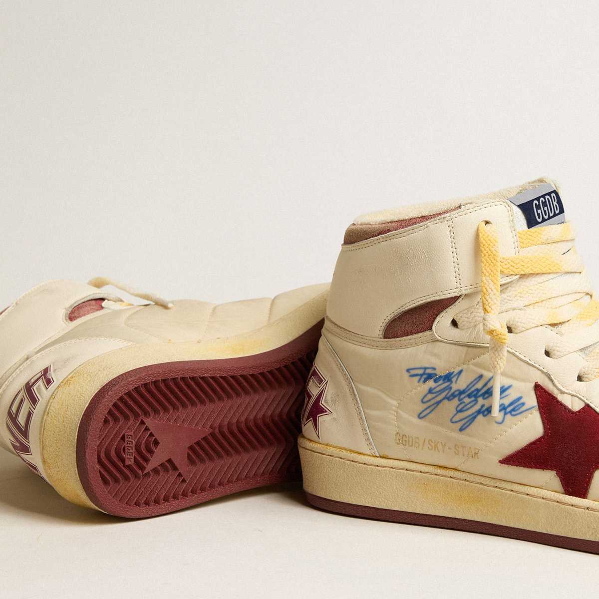 Golden Goose Sky-Star In Beige Nylon And Nappa With Pomegranate Suede Staal - DesignerGu