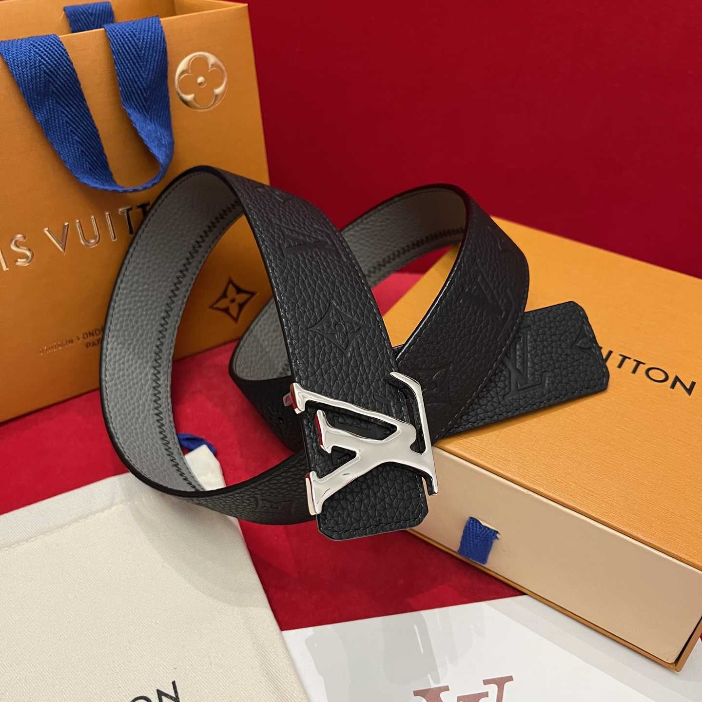 Louis Vuitton 40mm Reversible Belt  - DesignerGu