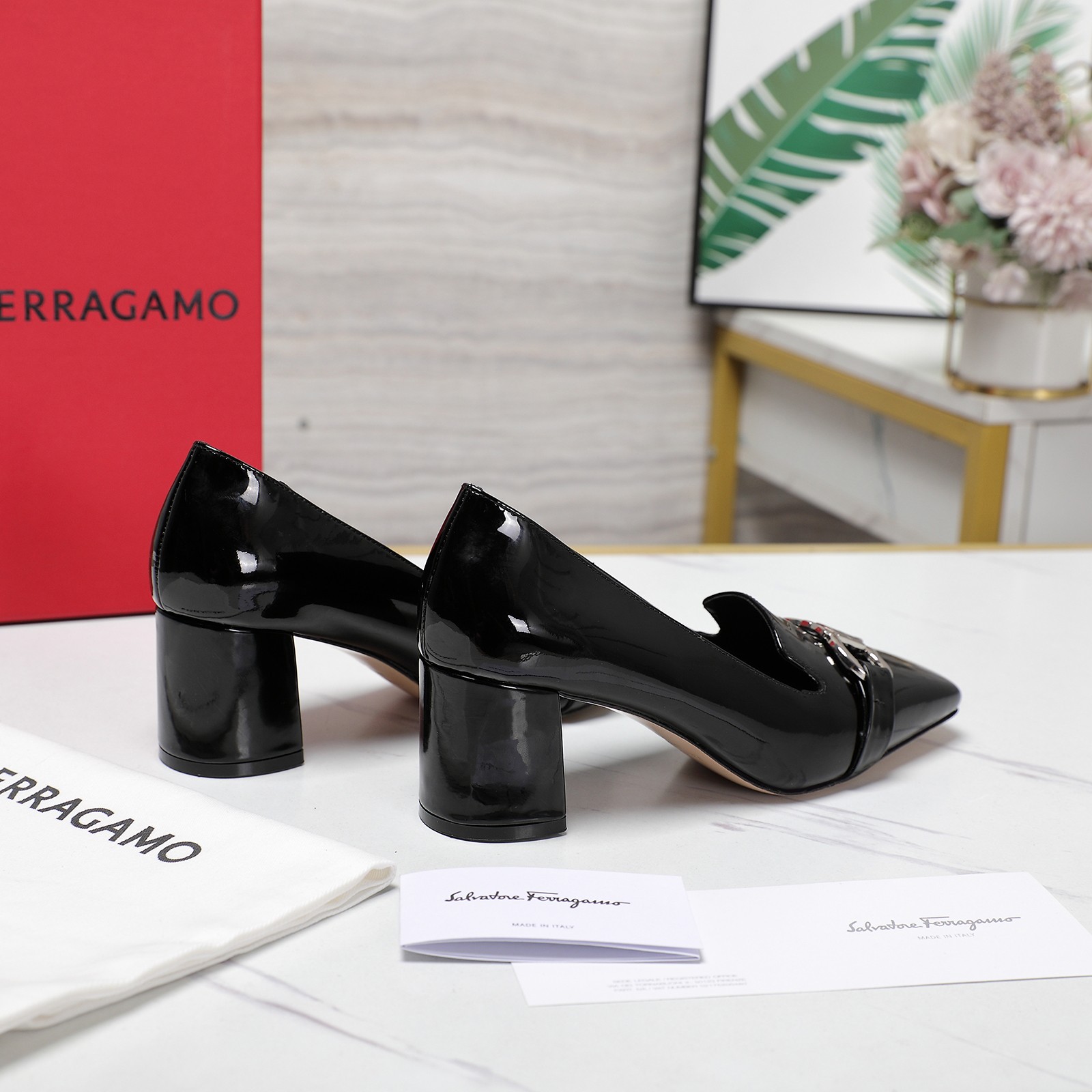 Ferragamo Black Leather Pump   6cm - DesignerGu